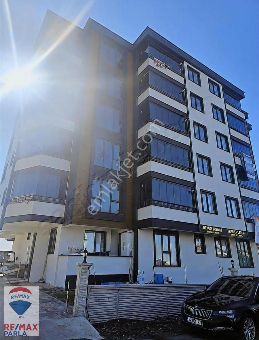 Büyükkolpınar'da Deniz Manzaralı Satılık Fırsat 2+1 Daire - Görsel 25