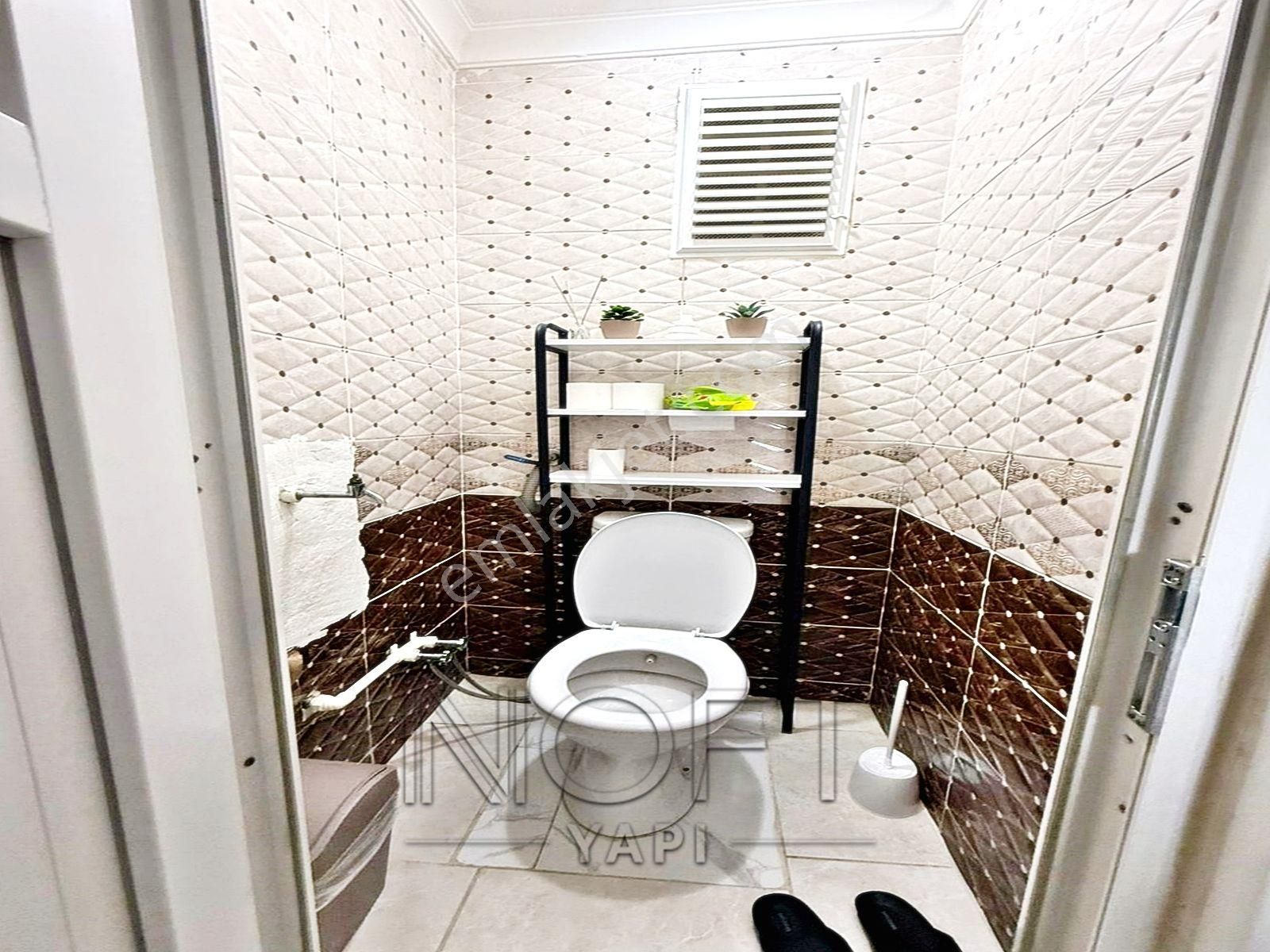 Esenyurt Kıraç Hürriyet Mahallesi Satılık 2+1 120 M² Arakat Daire Güney Cephe Geniş Ve Ferah Fırsat - Görsel 16