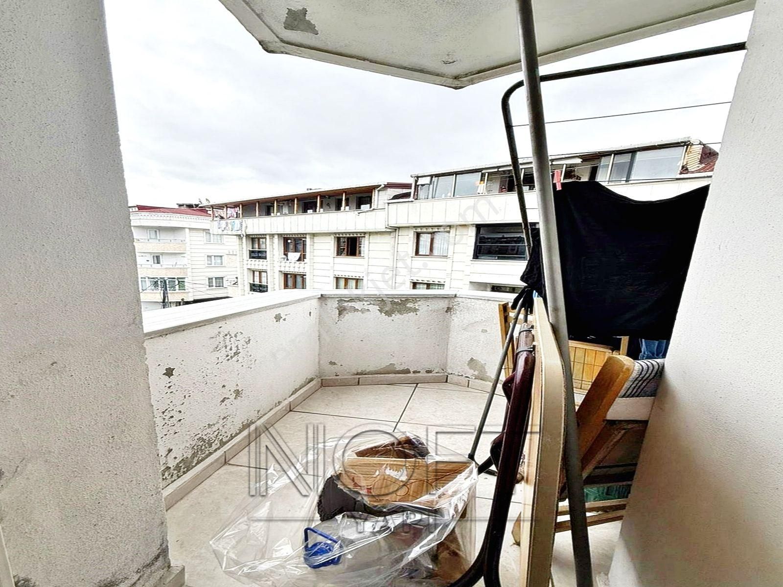 Esenyurt Kıraç Hürriyet Mahallesi Satılık 2+1 120 M² Arakat Daire Güney Cephe Geniş Ve Ferah Fırsat - Görsel 5