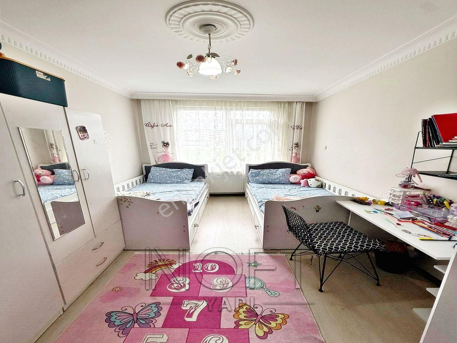 Esenyurt Kıraç Hürriyet Mahallesi Satılık 2+1 120 M² Arakat Daire Güney Cephe Geniş Ve Ferah Fırsat - Görsel 14