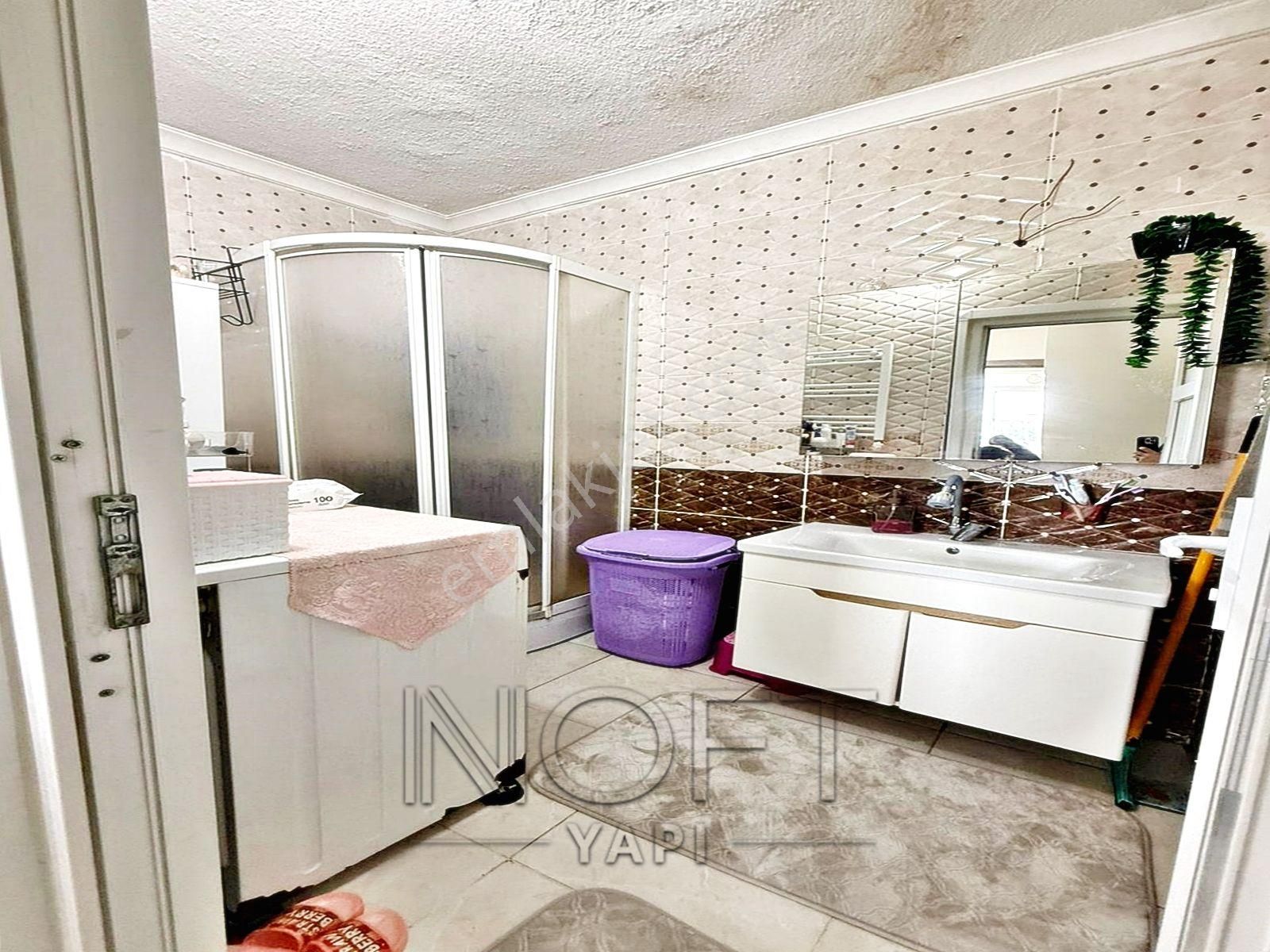 Esenyurt Kıraç Hürriyet Mahallesi Satılık 2+1 120 M² Arakat Daire Güney Cephe Geniş Ve Ferah Fırsat - Görsel 15