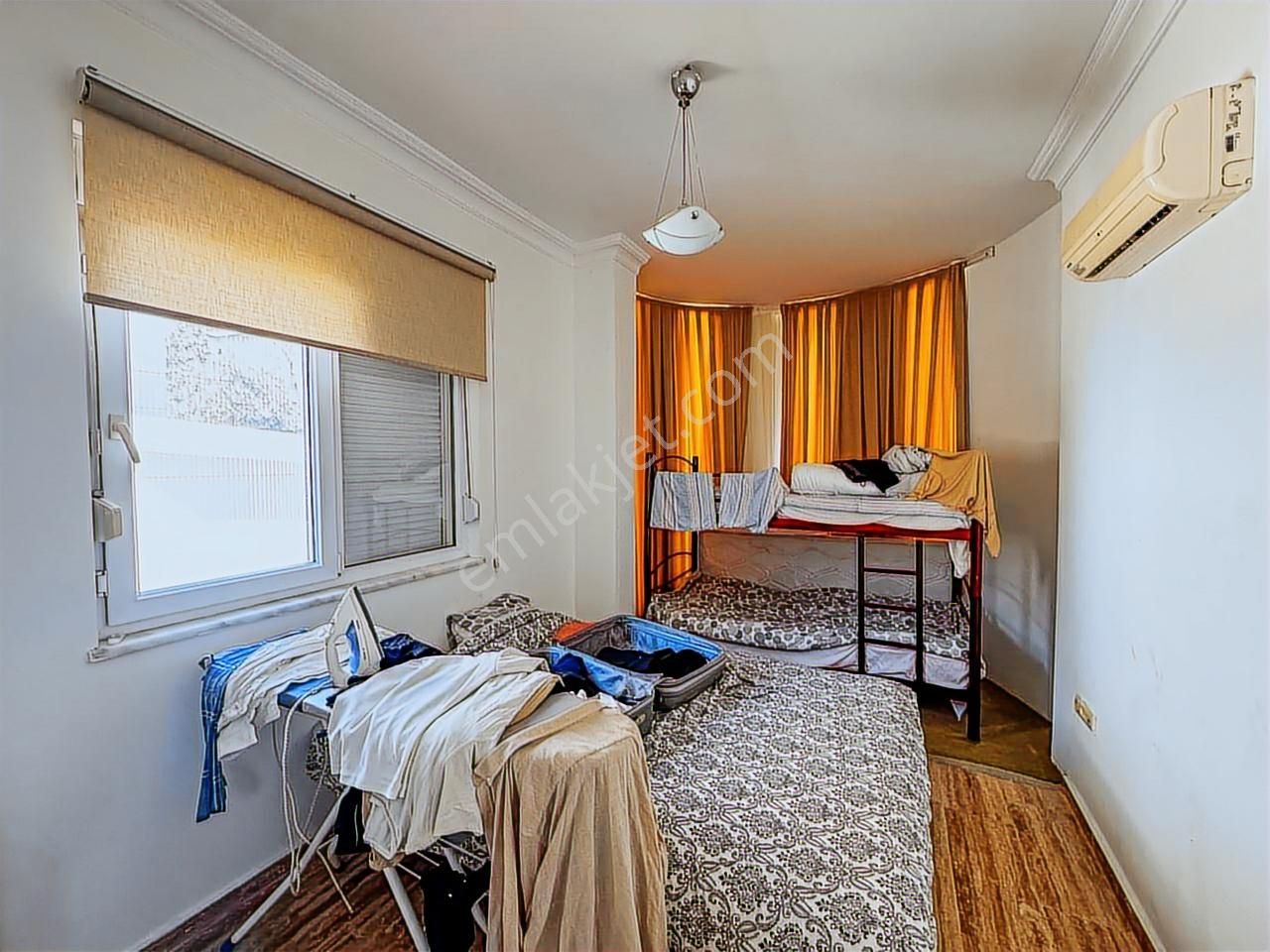 Alanya Tepe'de Manzaralı 3+1 Lüks Villa Geniş Yaşam Alanı - Görsel 6