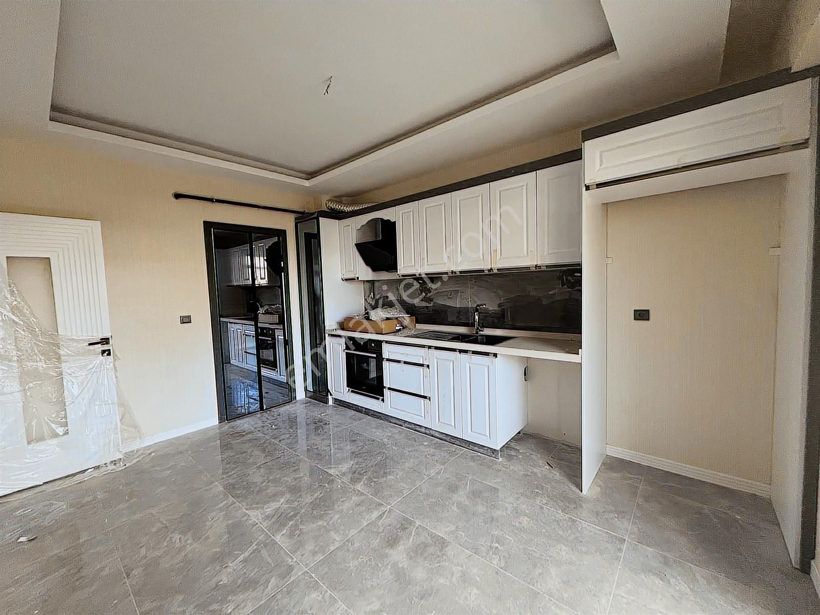 Büyükkumköprü Caddesinde Sıfır 3+1 Tam Donanımlı Daire - Görsel 21