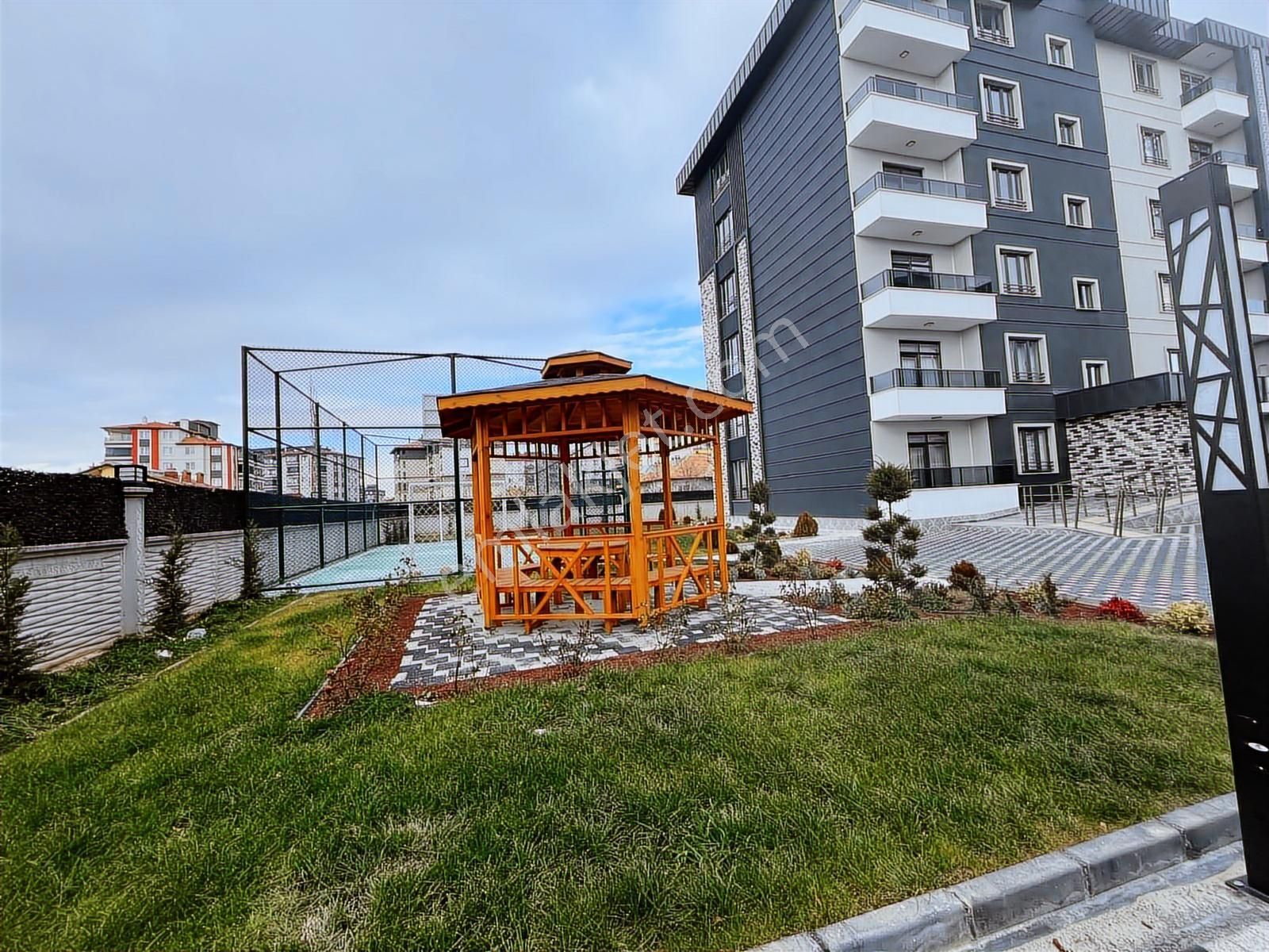 Büyükkumköprü Caddesinde Sıfır 3+1 Tam Donanımlı Daire - Görsel 5