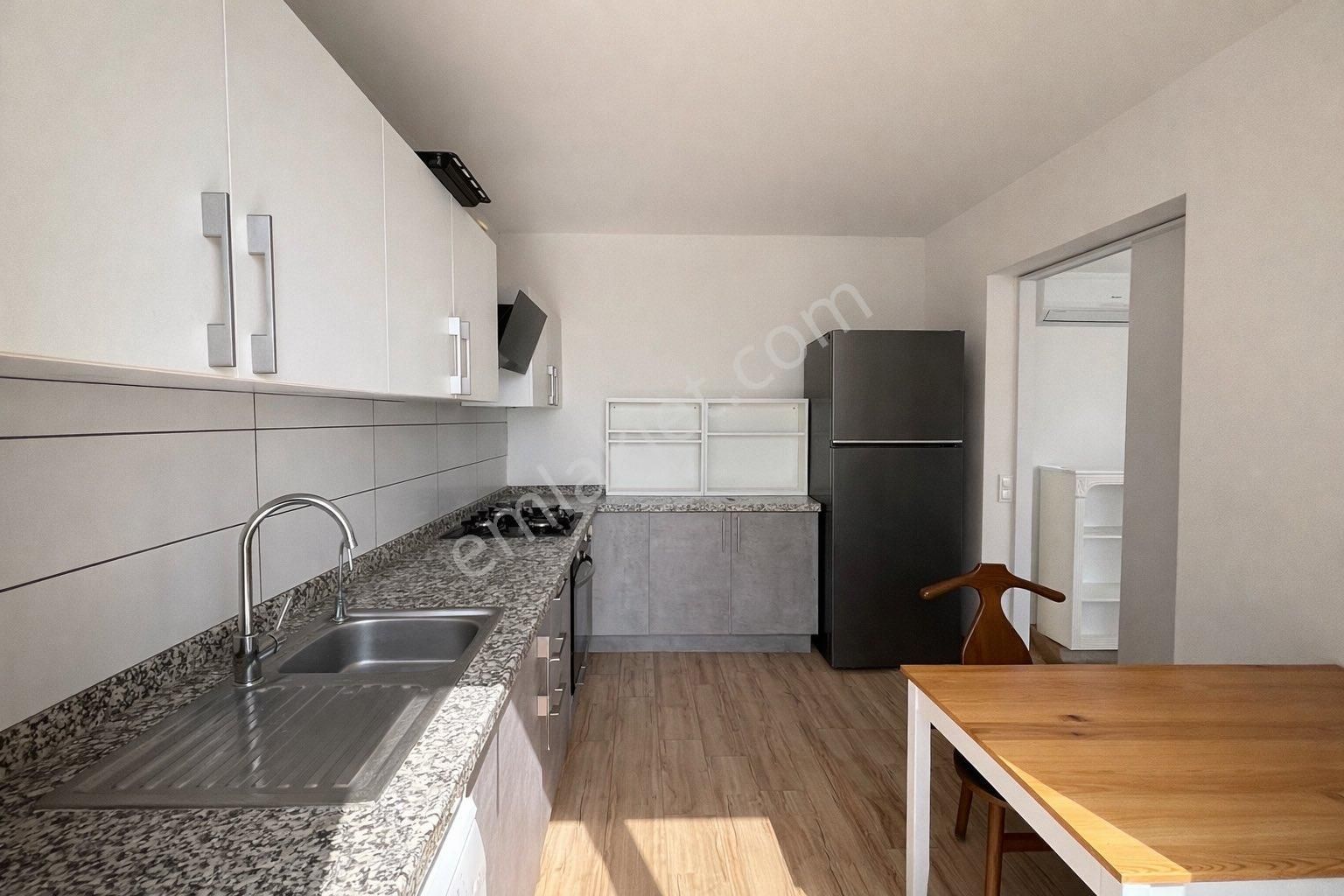 Bodrum Merkezde Yıllık Kiralık 3+1 Büyük Tipi Daire - Görsel 17