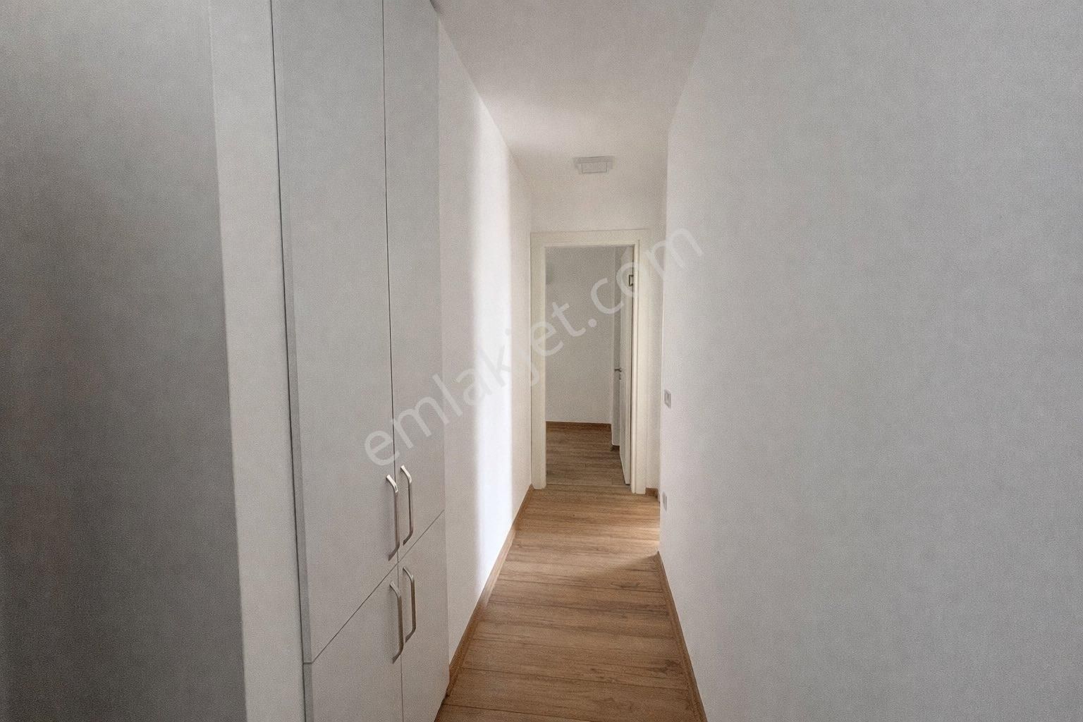 Bodrum Merkezde Yıllık Kiralık 3+1 Büyük Tipi Daire - Görsel 8