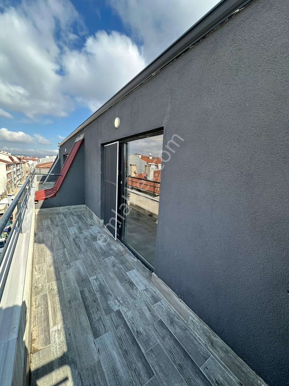 Sütlüce Mahallesinde Kiralık 3+1 Daire - Görsel 19