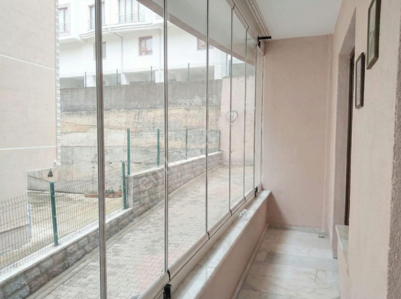 Çankaya Karapınar'da Yeni Boyalı, Masrafsız, Düz Giriş 3+1 Daire - Görsel 21