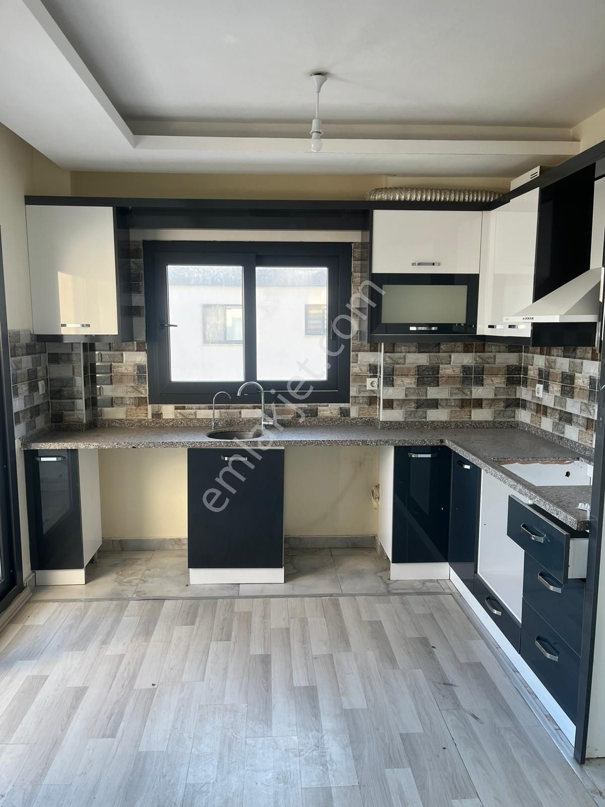 Kiralık Daire 3+1 Koyuncu Mah Erdemli Mersin - Görsel 20