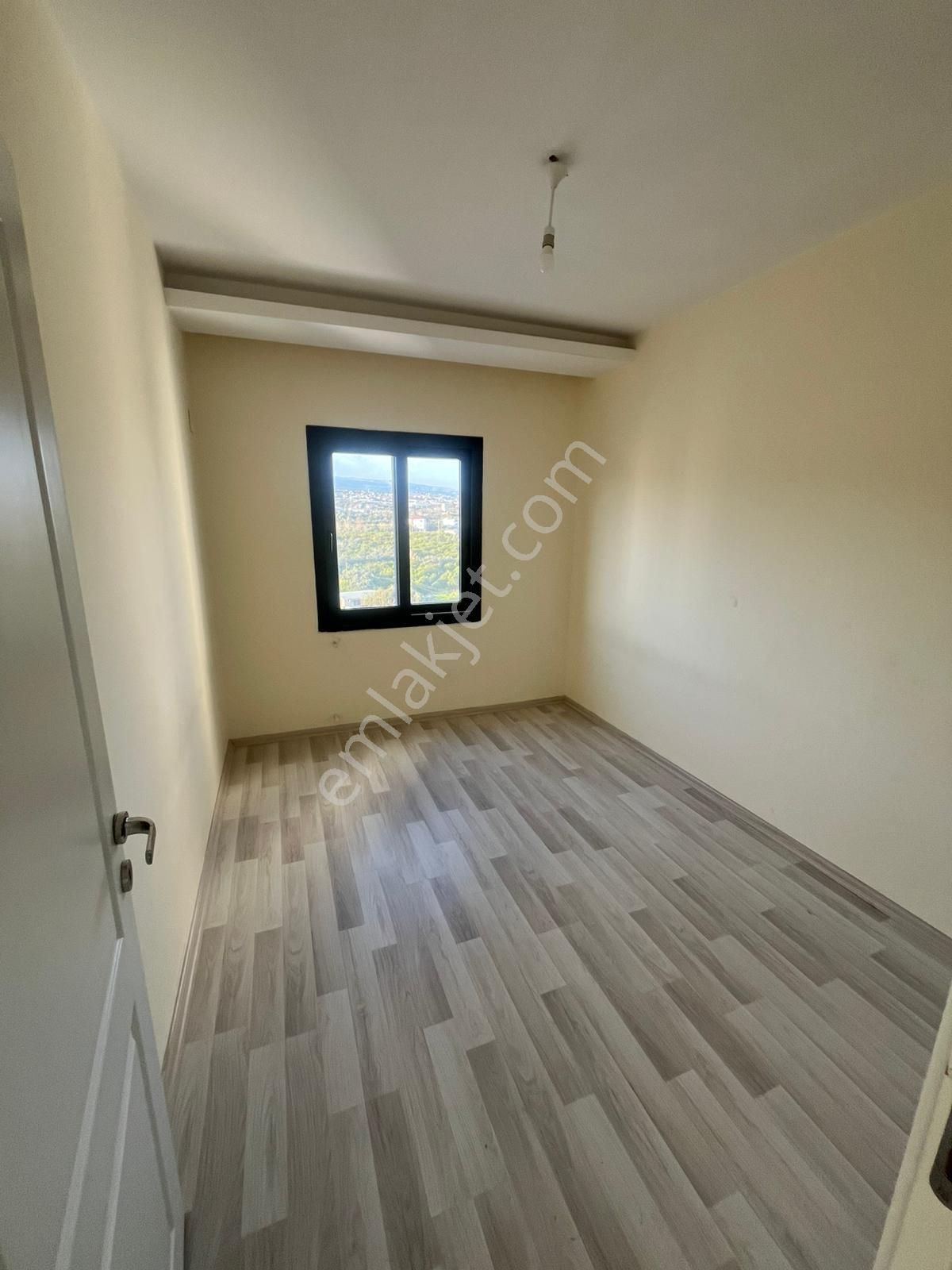 Kiralık Daire 3+1 Koyuncu Mah Erdemli Mersin - Görsel 8