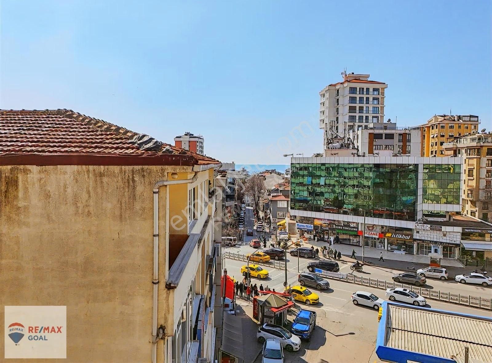 Remax Şirvan'dan Kızıltoprak Bağdat Caddesinde Satılık 2+1 Daire - Görsel 9