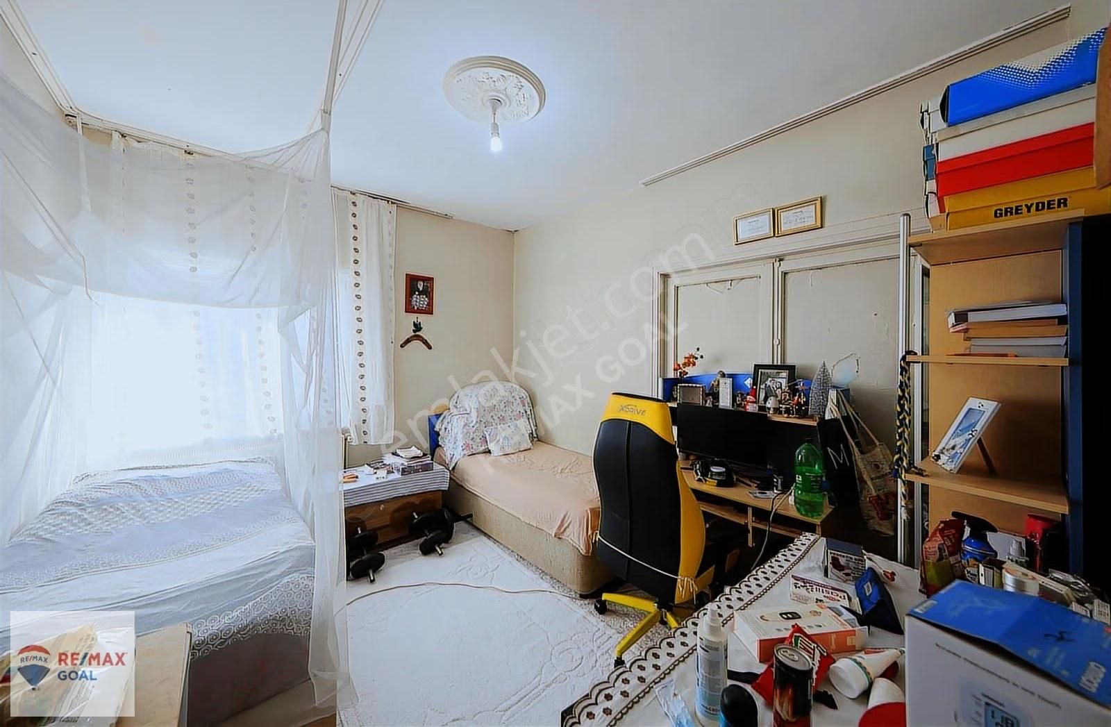Remax Şirvan'dan Kızıltoprak Bağdat Caddesinde Satılık 2+1 Daire - Görsel 7