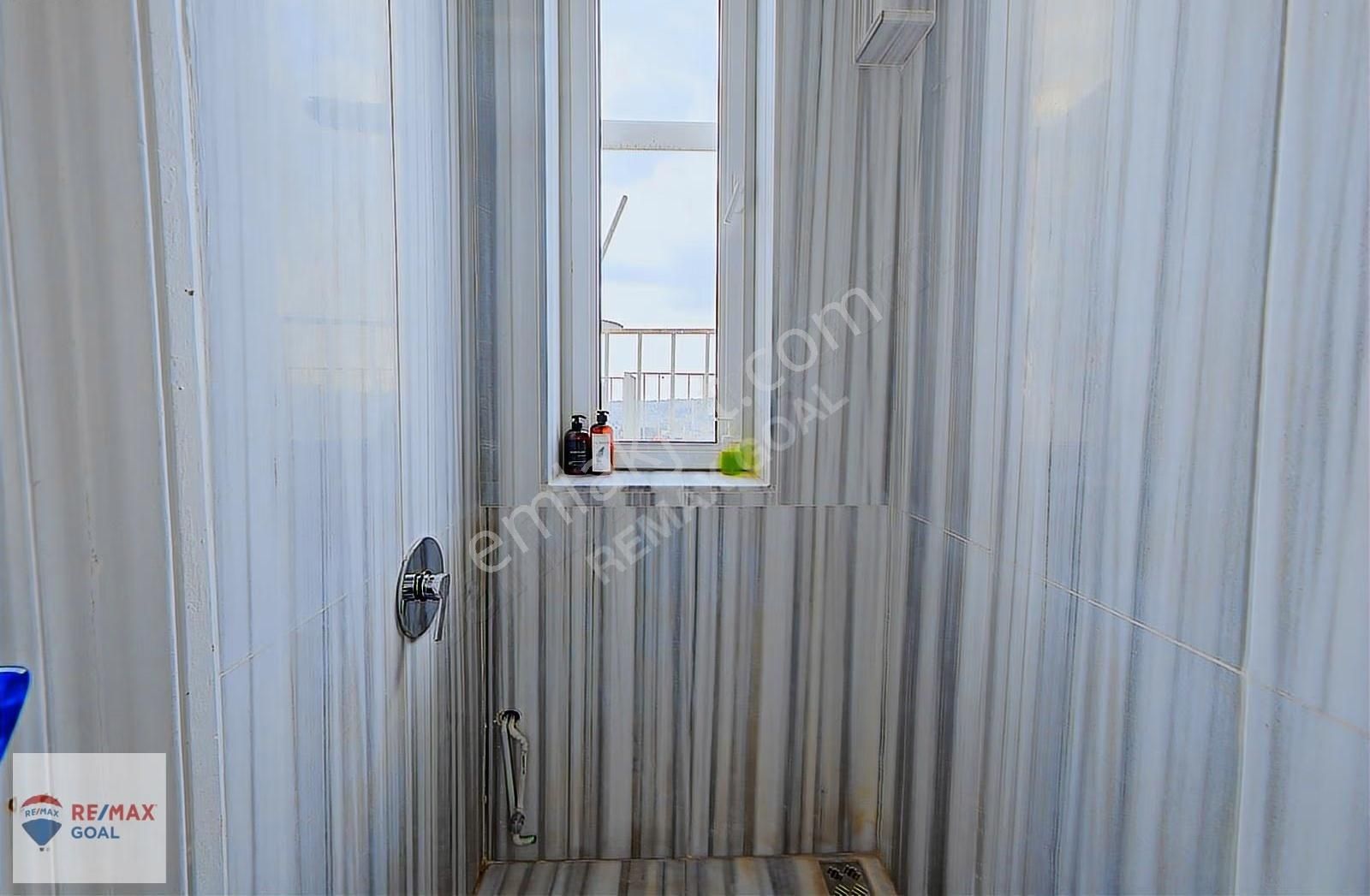 Galata Kulesine Komşu Tarihi Binada Satılık 3+1 Daire - Görsel 2