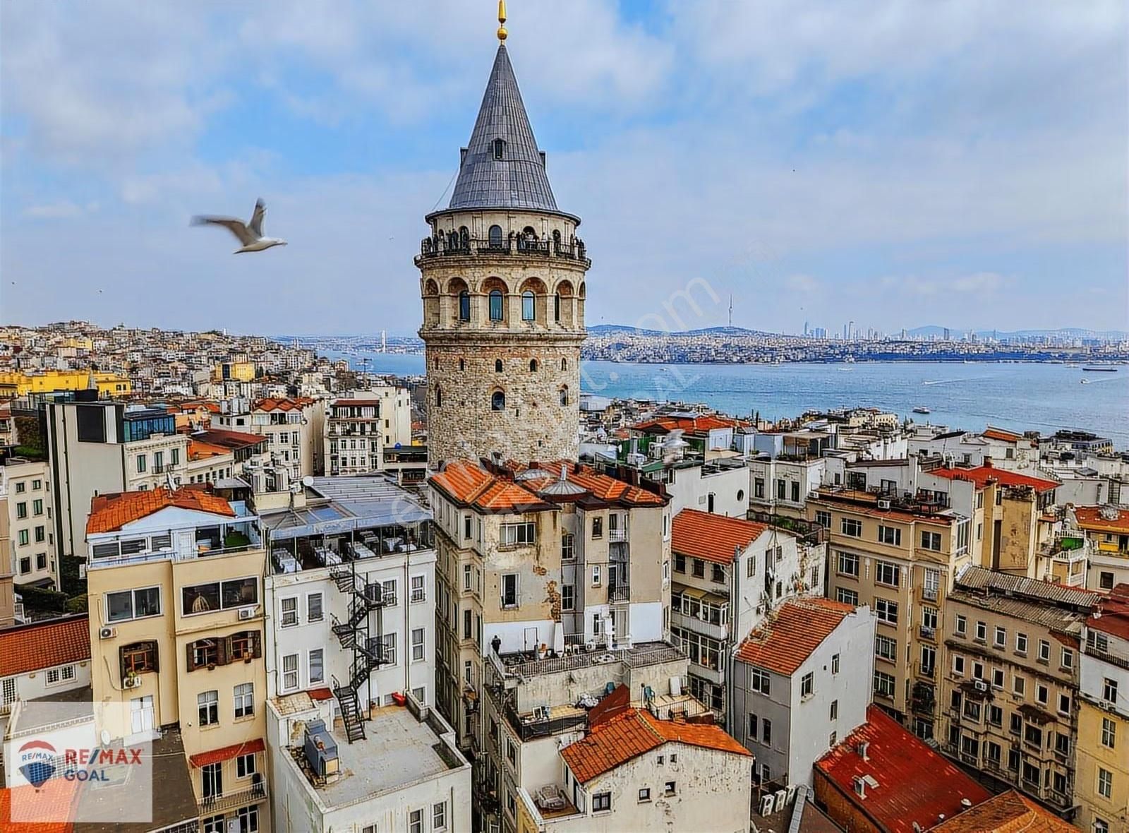 Galata Kulesine Komşu Tarihi Binada Satılık 3+1 Daire - Görsel 17