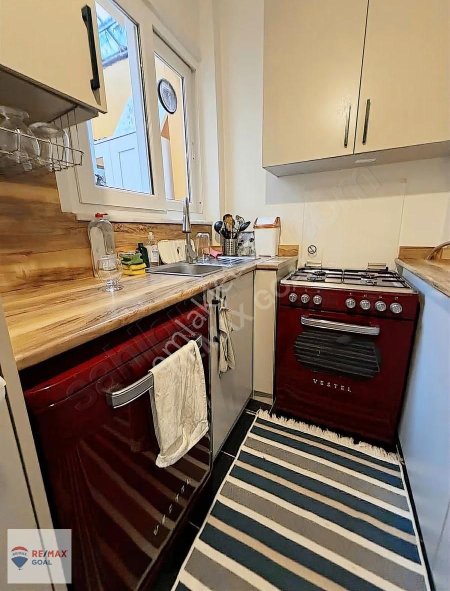 Kadıköy Rasımpaşa 'da Eşyalı 2+1 Kiralık Daıre - Görsel 11