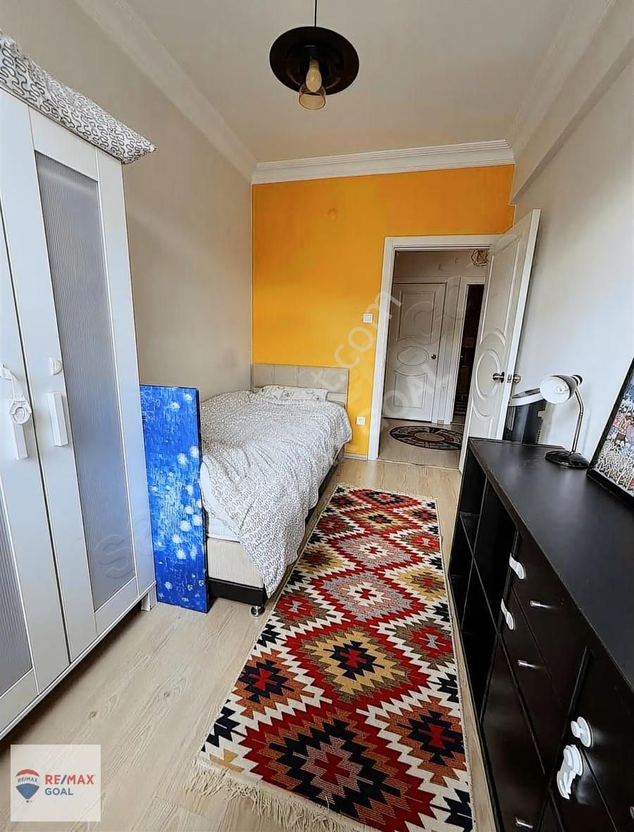 Kadıköy Rasımpaşa 'da Eşyalı 2+1 Kiralık Daıre - Görsel 2