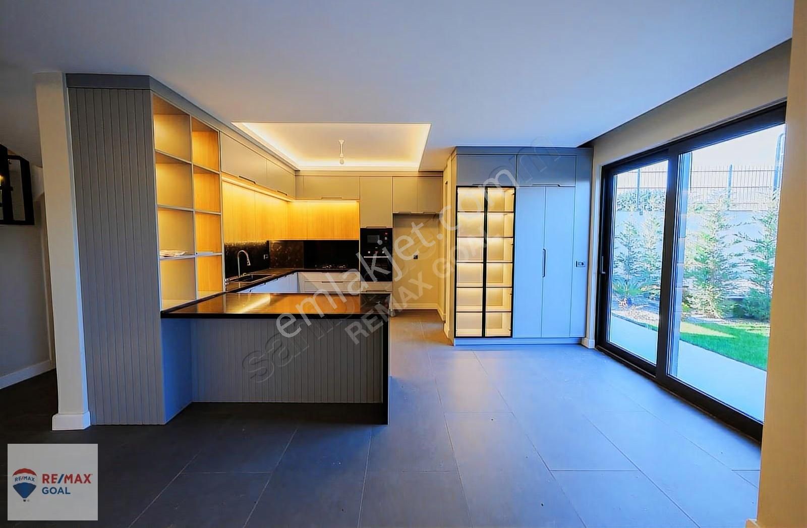 Vadi Zekeriyaköy'de 3 Katlı, Şömineli, Özel Bahçeli 194 M² 4+1 - Görsel 30