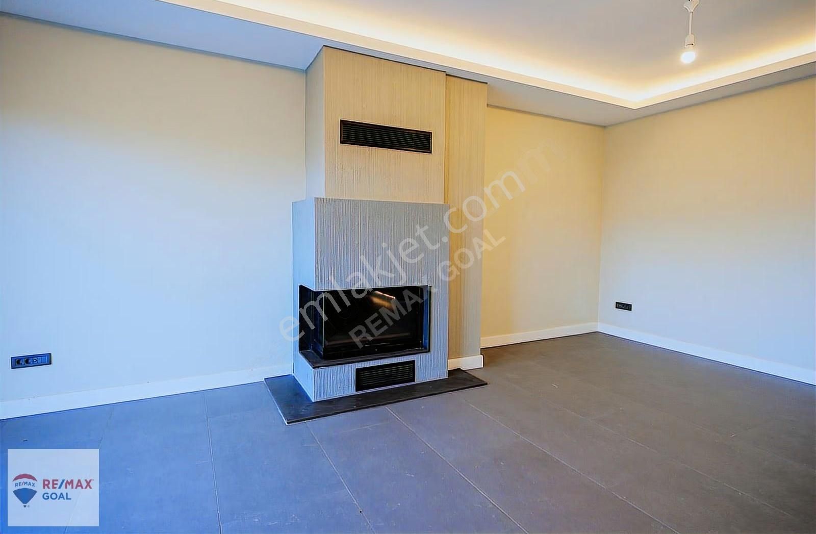 Vadi Zekeriyaköy'de 3 Katlı, Şömineli, Özel Bahçeli 194 M² 4+1 - Görsel 35