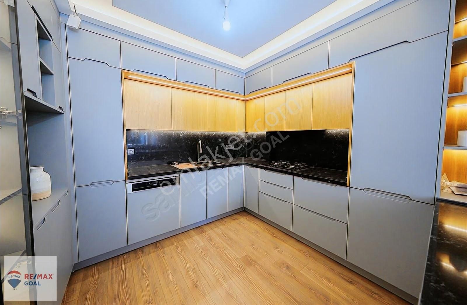 Zekeriyaköy Koru Evlerinde 4+1 Bahçeli Lüks Yaşam - Görsel 12