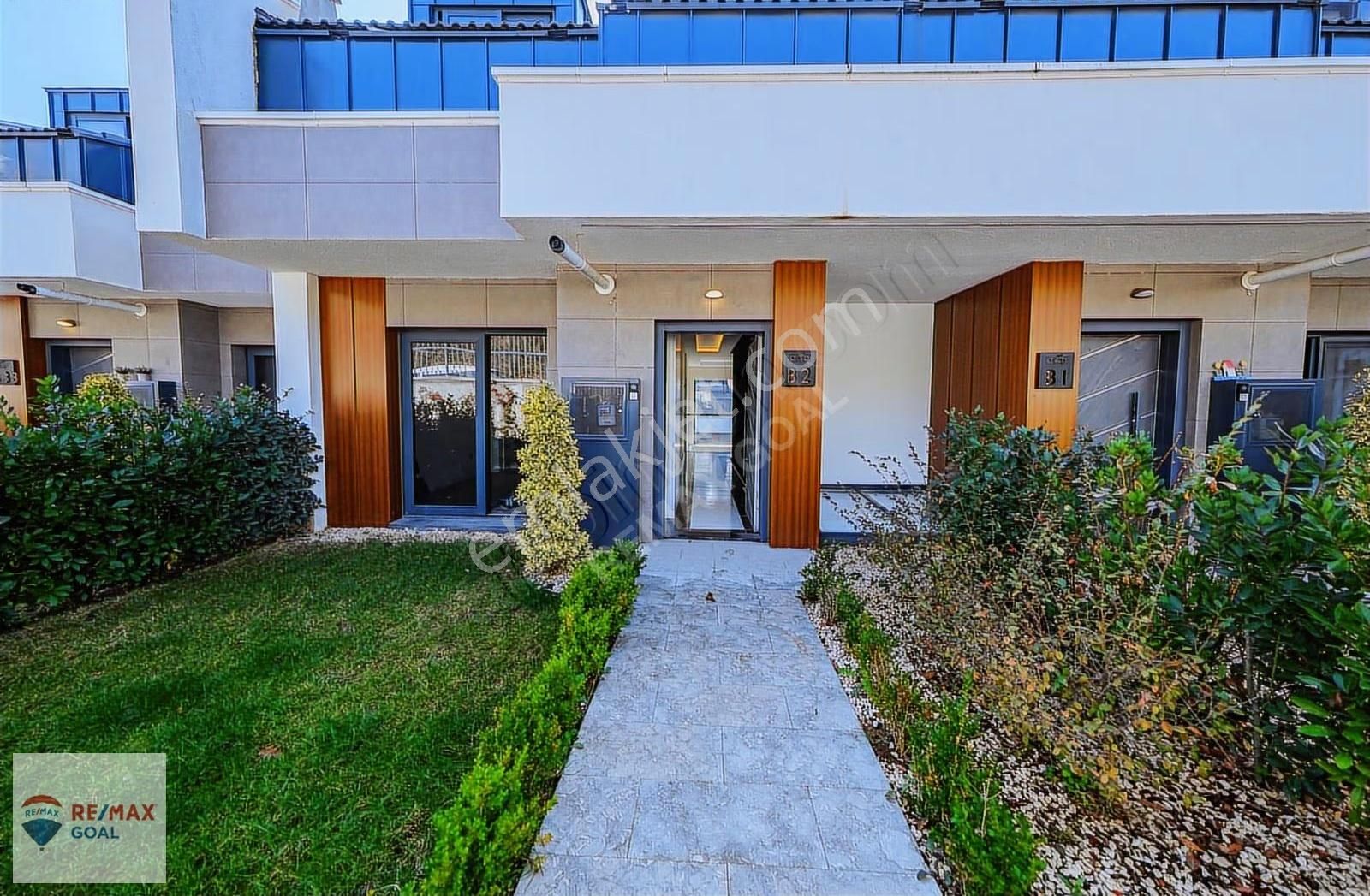 Zekeriyaköy Koru Evlerinde 4+1 Bahçeli Lüks Yaşam - Görsel 24