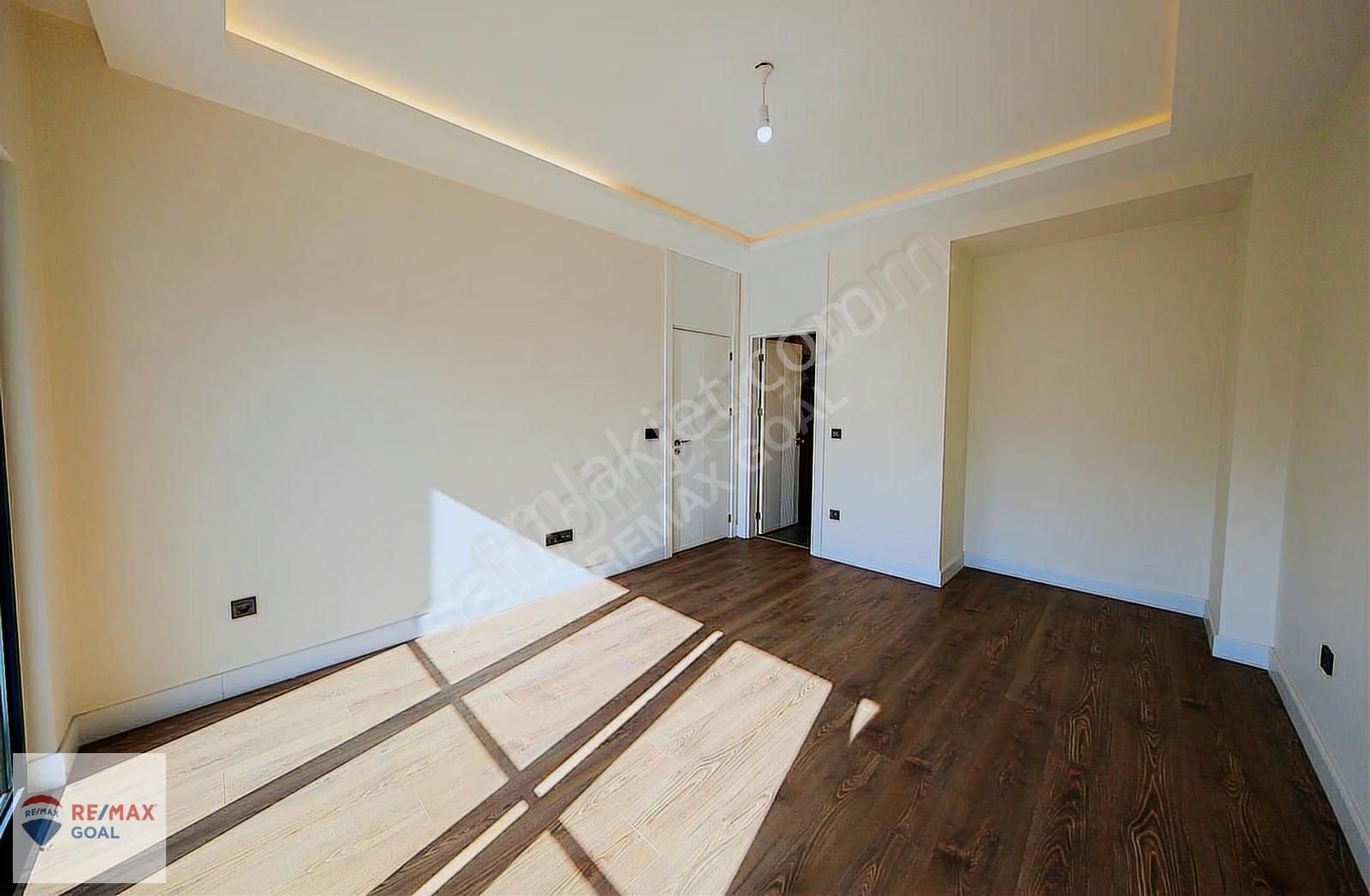 Zekeriyaköy Koru Evlerinde 4+1 Bahçeli Lüks Yaşam - Görsel 4