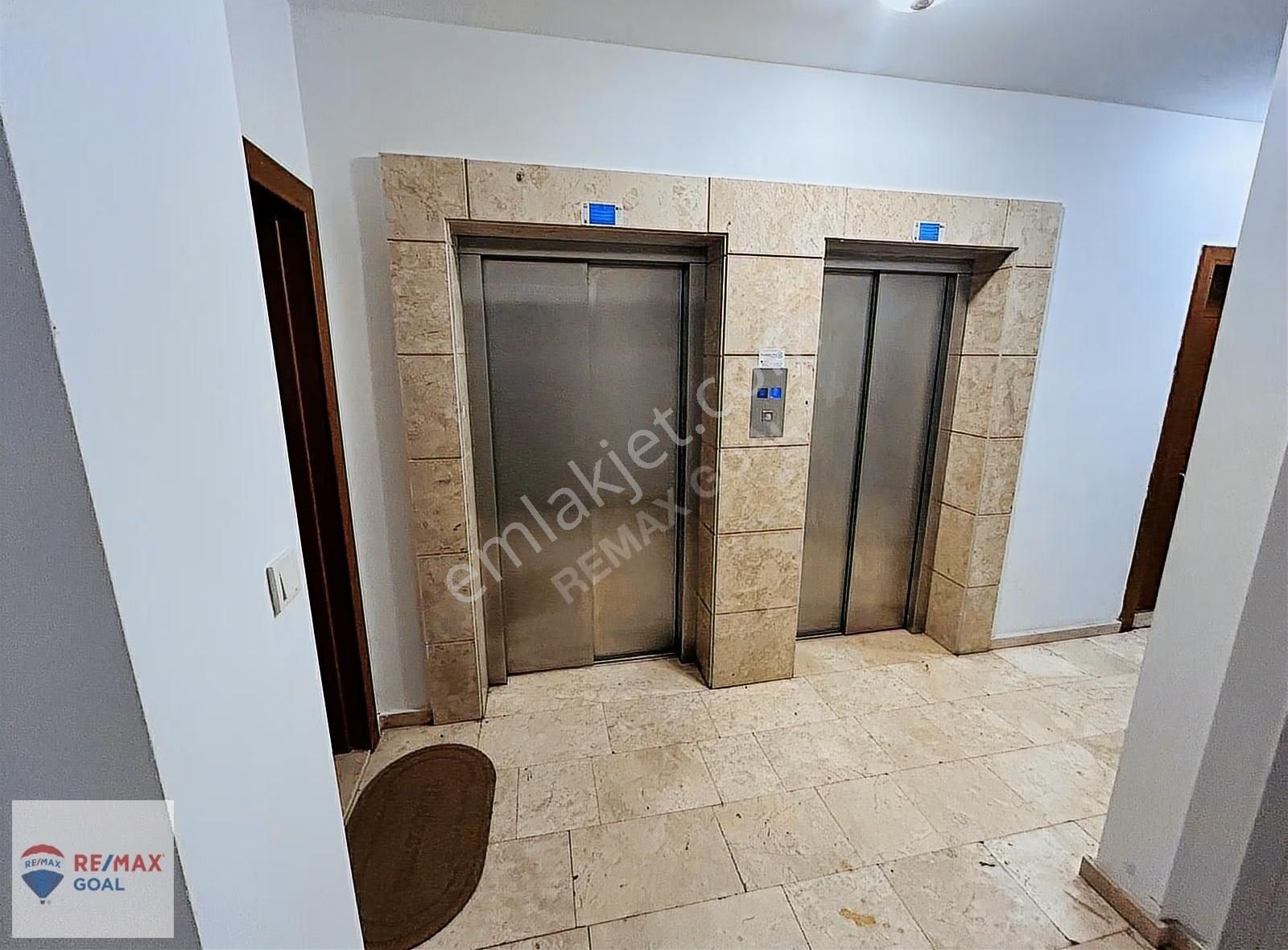 Bağdat Caddesi, Çatalçeşme'de Deniz Manzaralı 3+1 Satılık Daire - Görsel 2