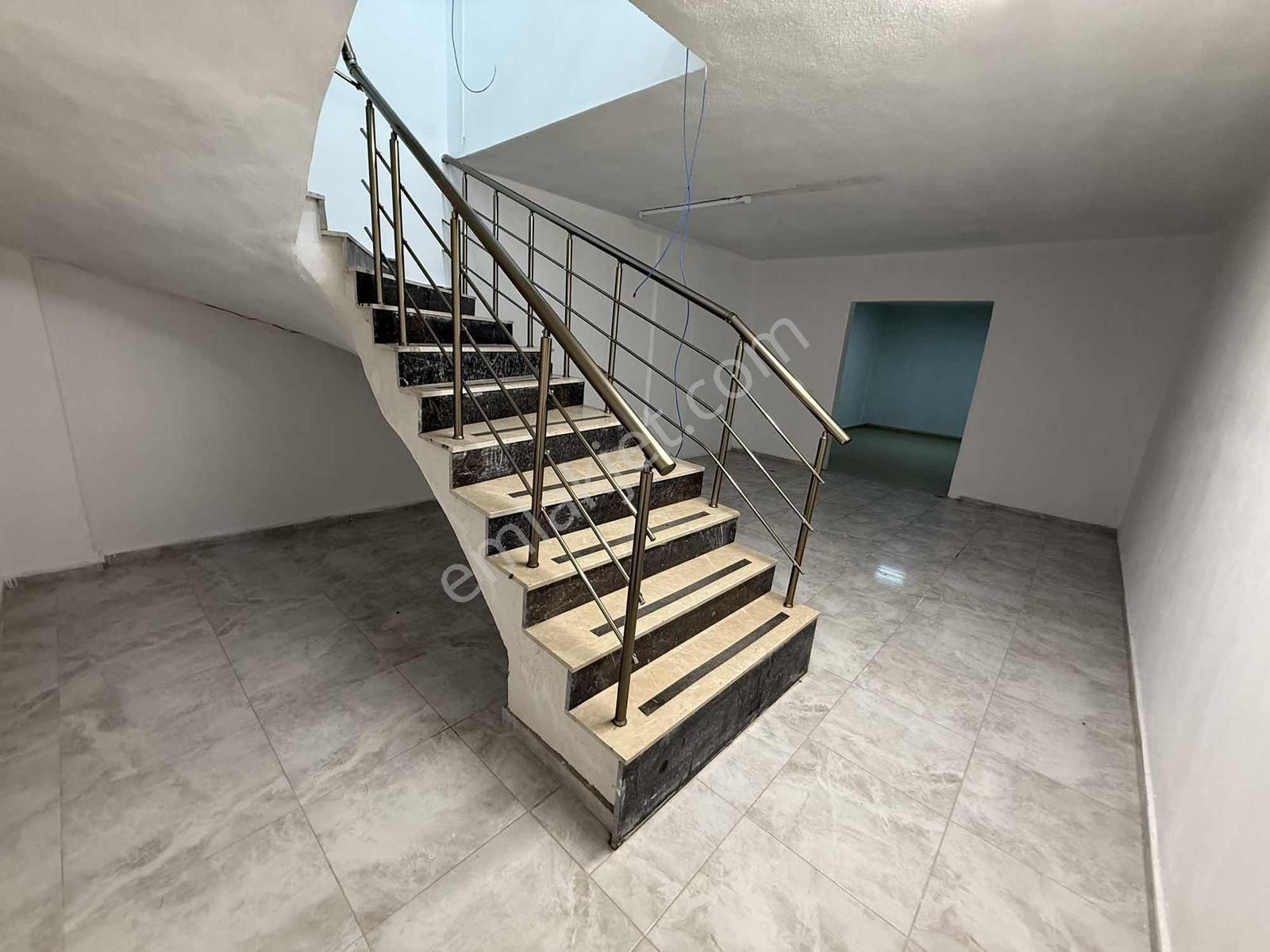 Kent Gayrimenkul'den 400 M2 İki Dükkan Birleşimi Kiralık Dükkan - Görsel 21