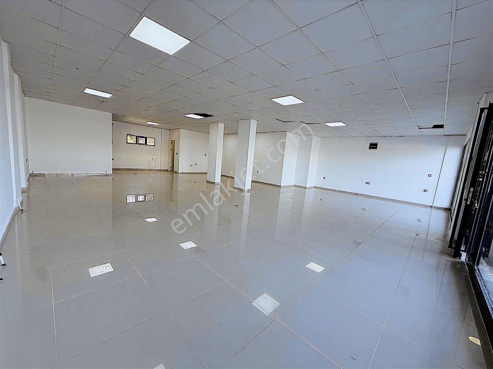 Kent Gayrimenkul'den 400 M2 İki Dükkan Birleşimi Kiralık Dükkan - Görsel 16