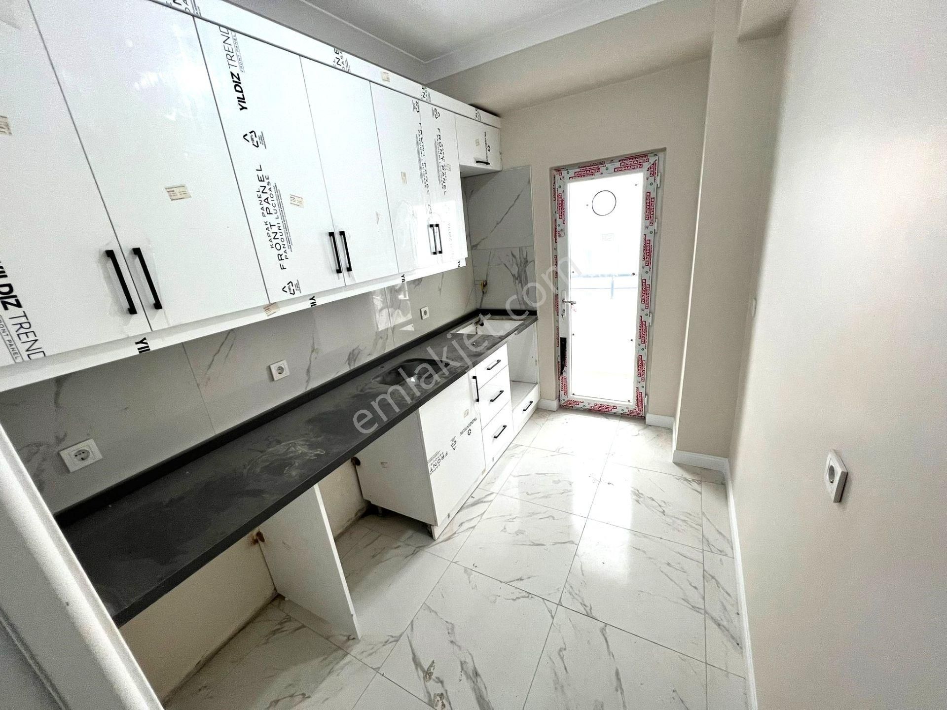 Seba'dan Tevfikbey Mh 2+1 85m2 Otoparklı Asansörlü 2.kat Daire - Görsel 16