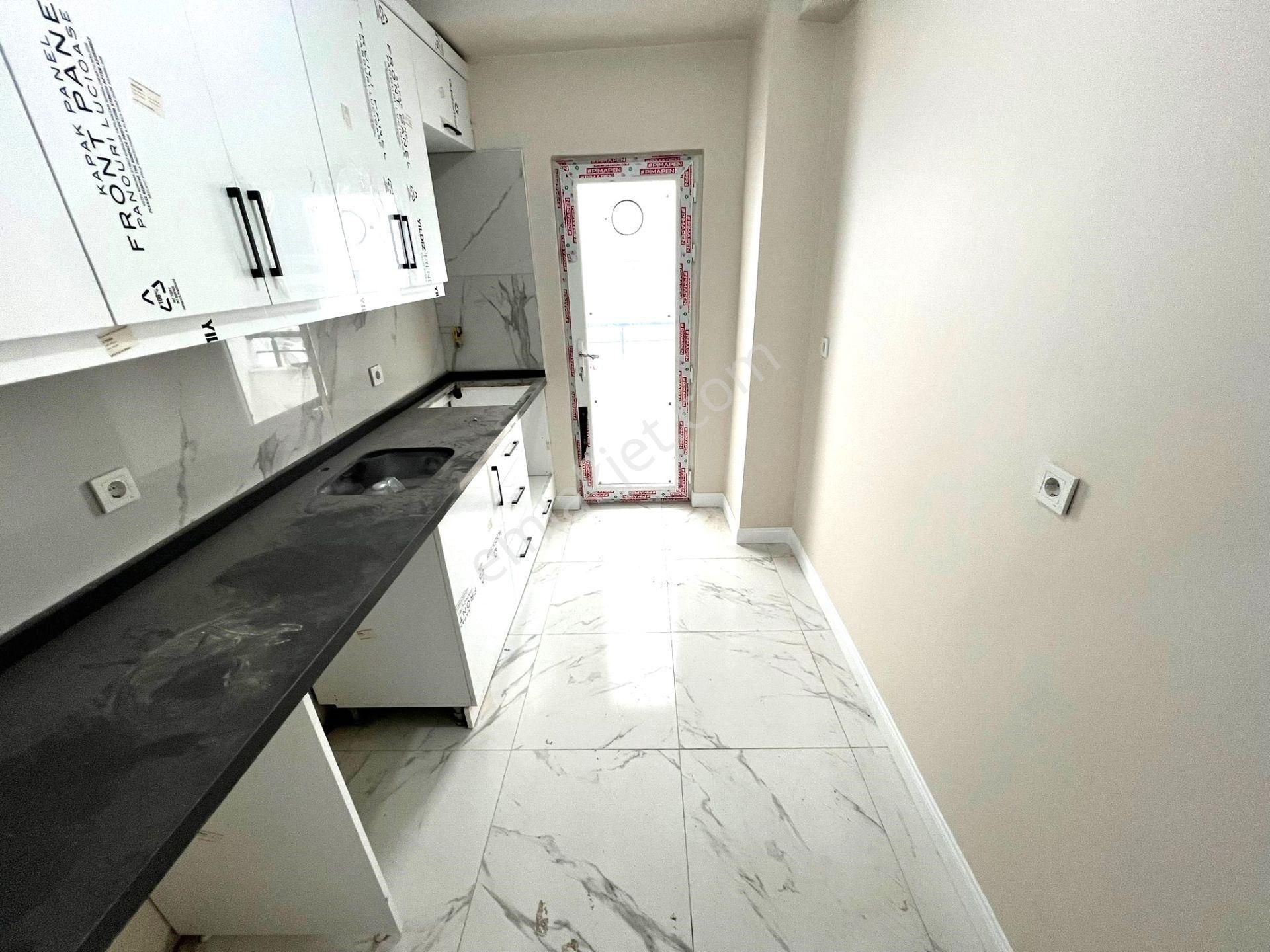 Seba'dan Tevfikbey Mh 2+1 85m2 Otoparklı Asansörlü 2.kat Daire - Görsel 17