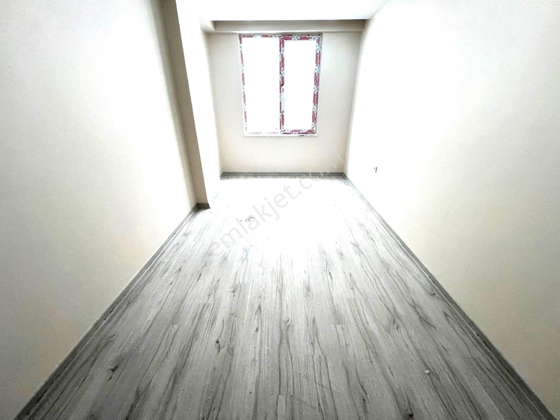 Seba'dan Tevfikbey Mh 2+1 85m2 Otoparklı Asansörlü 2.kat Daire - Görsel 7
