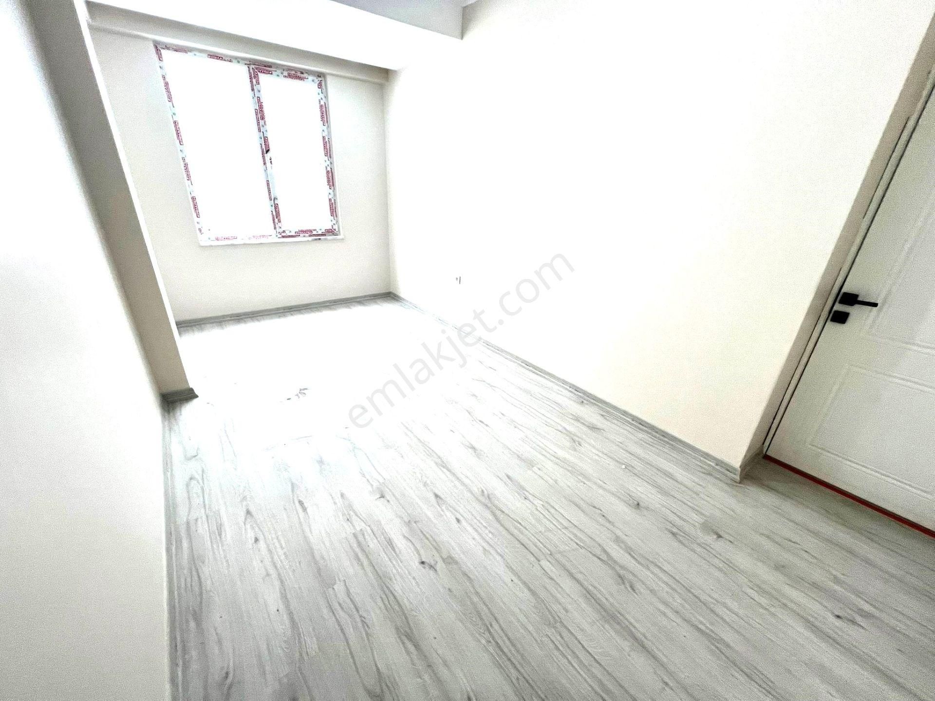 Seba'dan Tevfikbey Mh 2+1 85m2 Otoparklı Asansörlü 2.kat Daire - Görsel 8