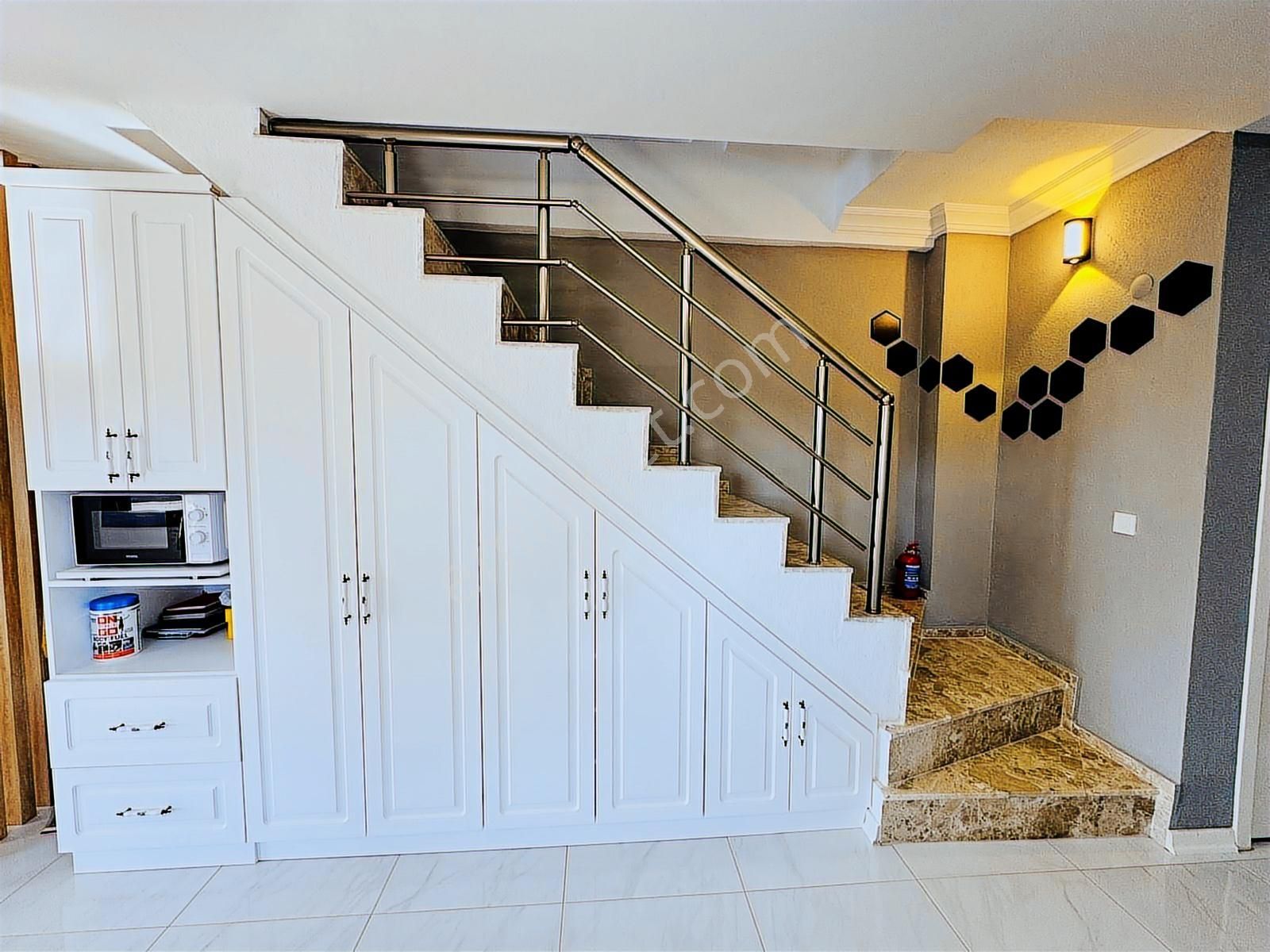 Didimde Satılık Havuzlu Geniş Bahçeli 4 Yaşında Şok Fiyat Villa - Görsel 19