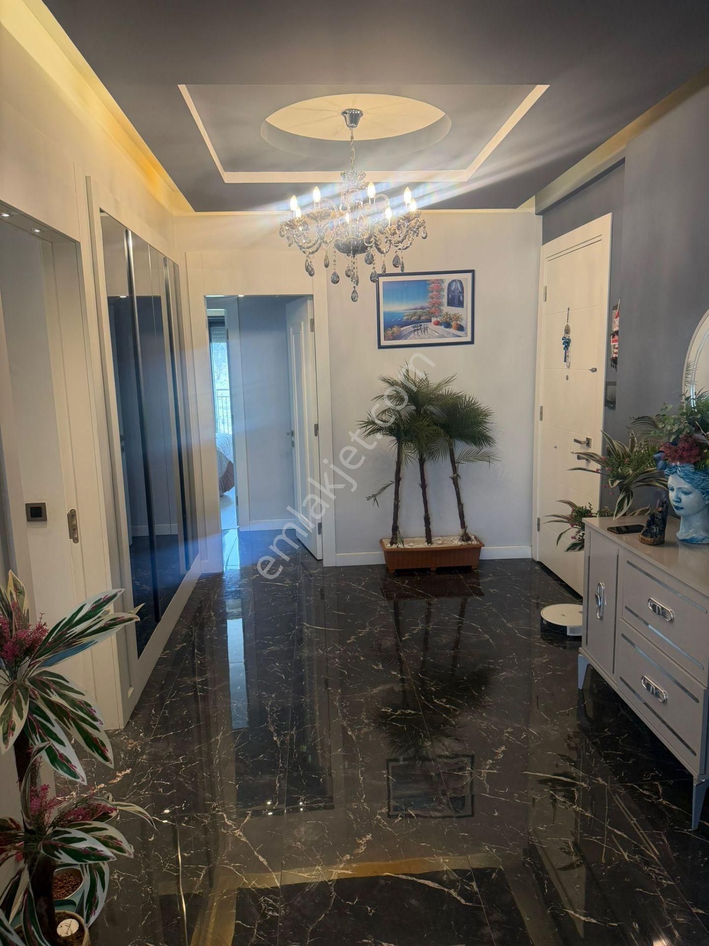Yakakent Mahallesinde Site İçinde Havuzlu 3+1 Satılık Daire - Görsel 15