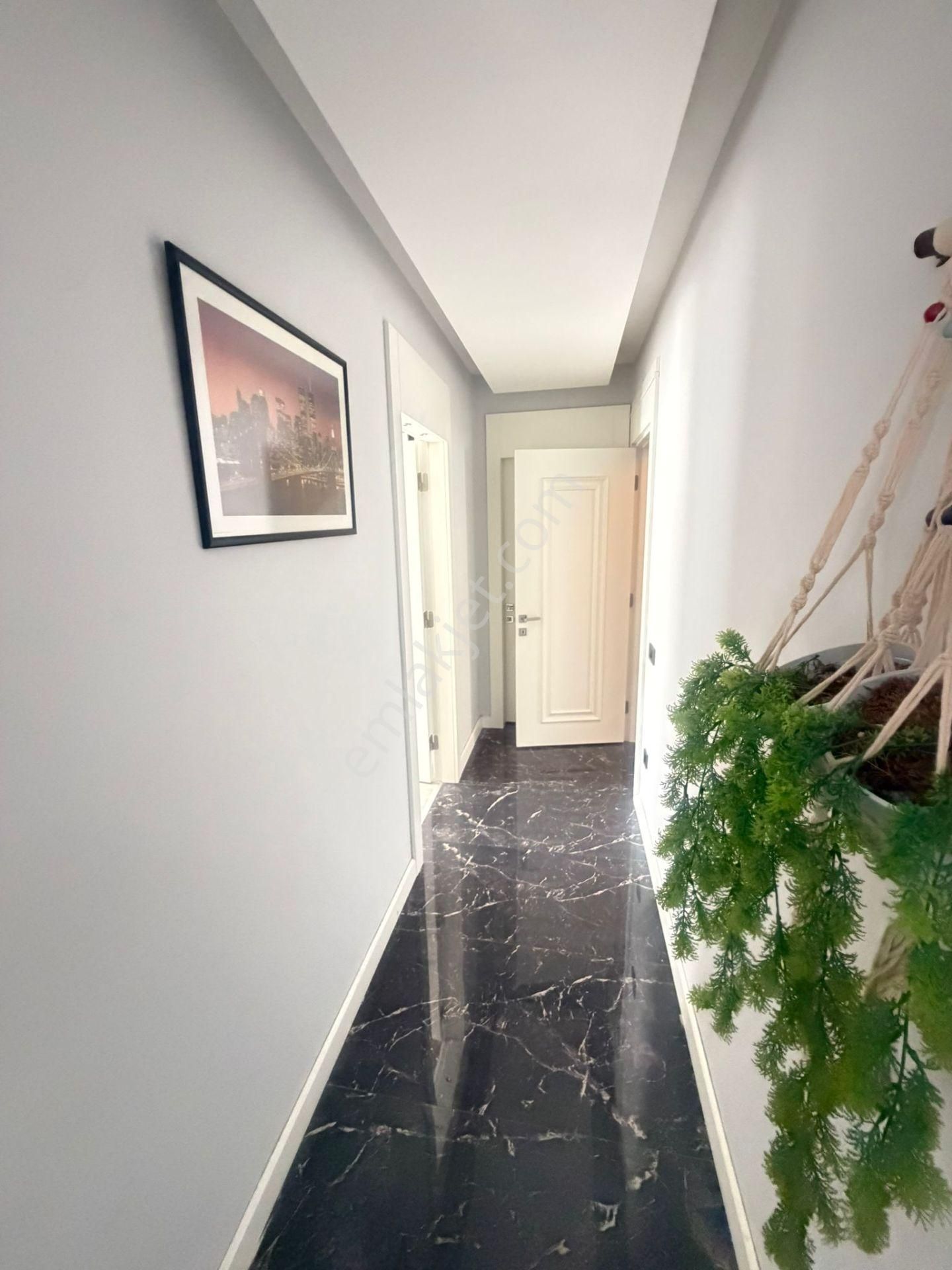 Yakakent Mahallesinde Site İçinde Havuzlu 3+1 Satılık Daire - Görsel 21