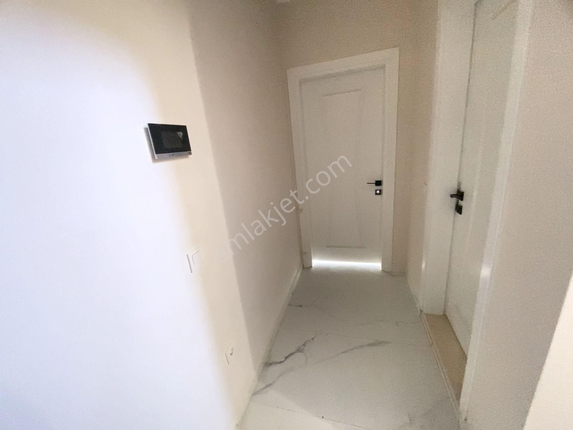 Goldhouse Dan Çamköy De Satılık 2+1 Geniş Daire - Görsel 8