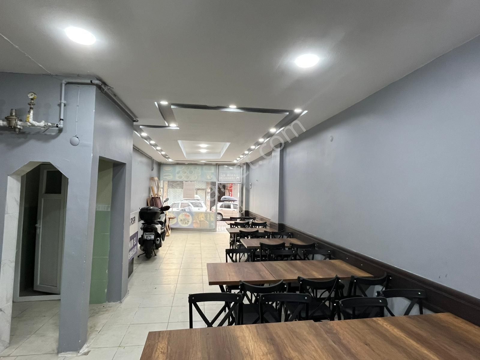 Uğurmumcu’da Net:70m2 Satılık Dükkan - Görsel 20