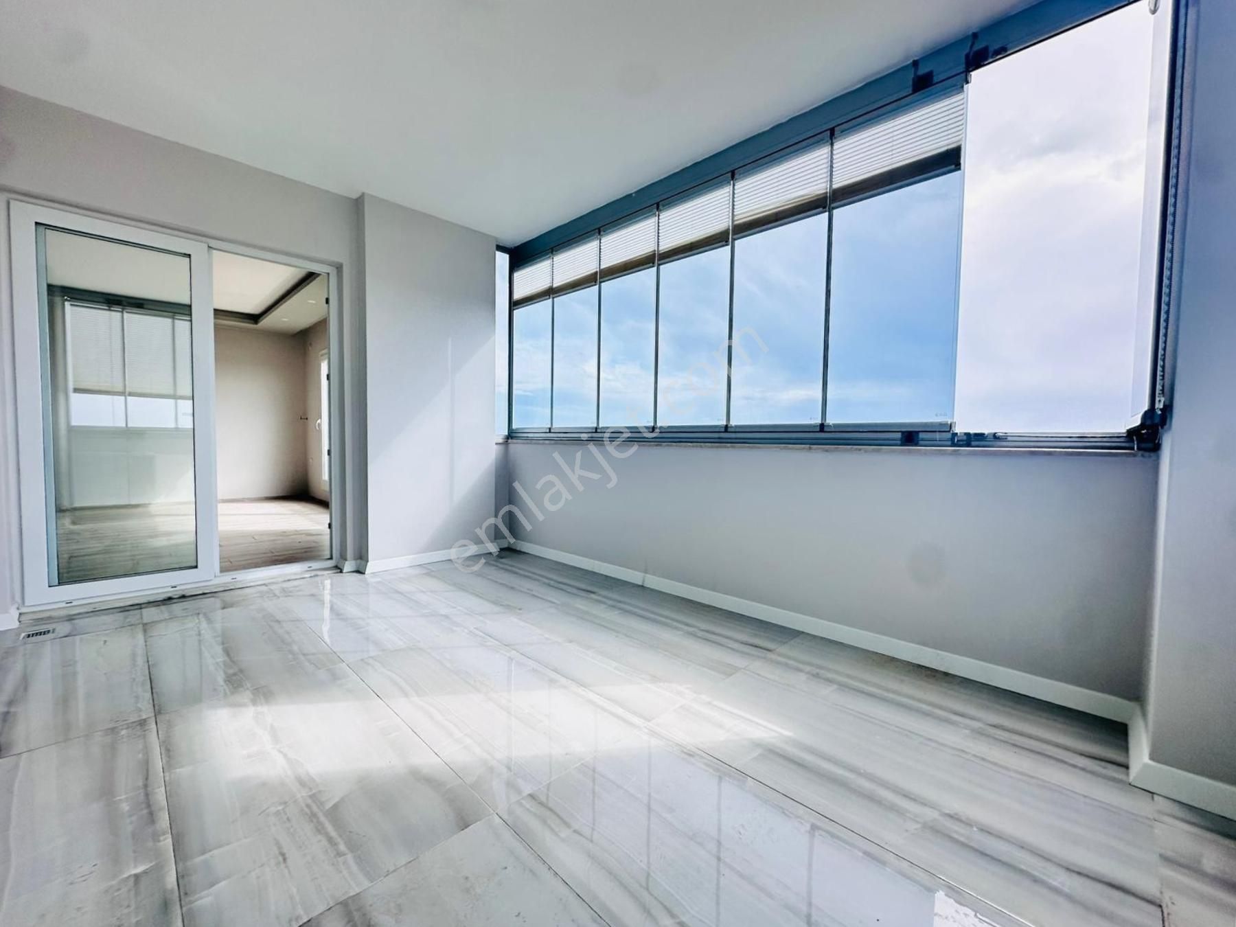 Ethereal'den Çeşmeli'de Deniz Manzaralı Geniş Metrajlı Lüks 4+1 - Görsel 9