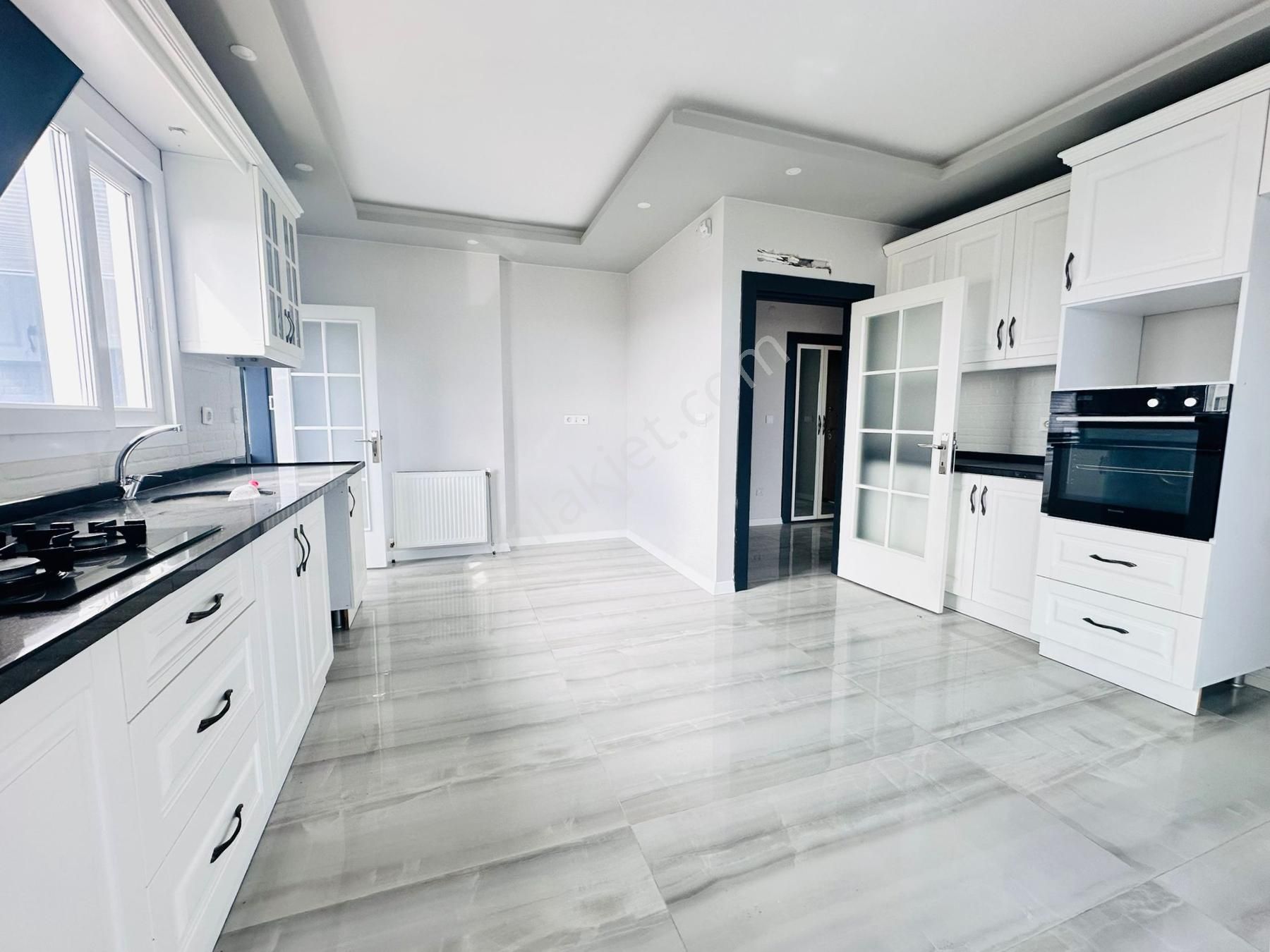 Ethereal'den Çeşmeli'de Deniz Manzaralı Geniş Metrajlı Lüks 4+1 - Görsel 7