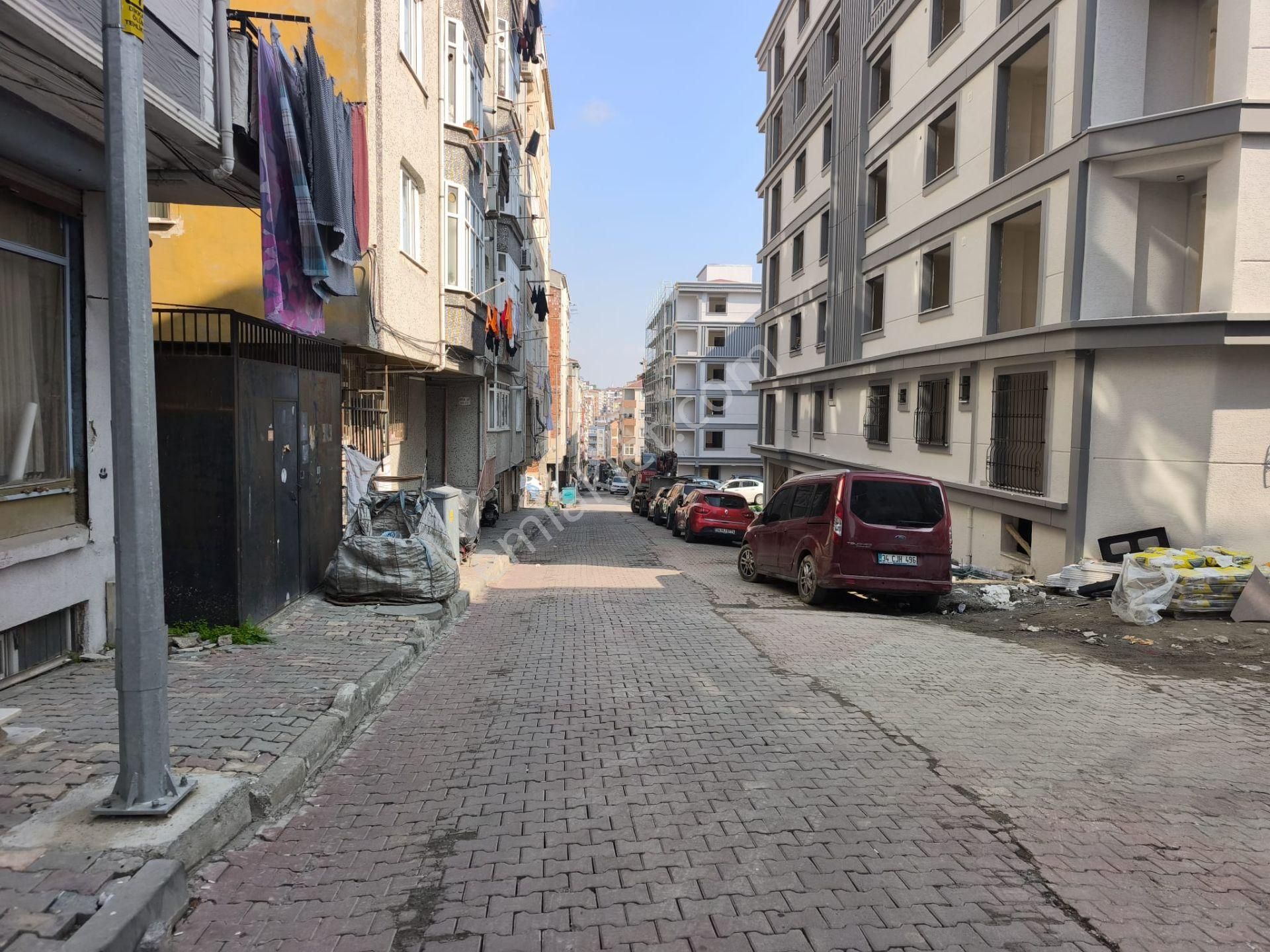 Remax'dan Bahçelievler Yenibosna Zafer Mh Satılık 2+1 Sıfır Bina - Görsel 10