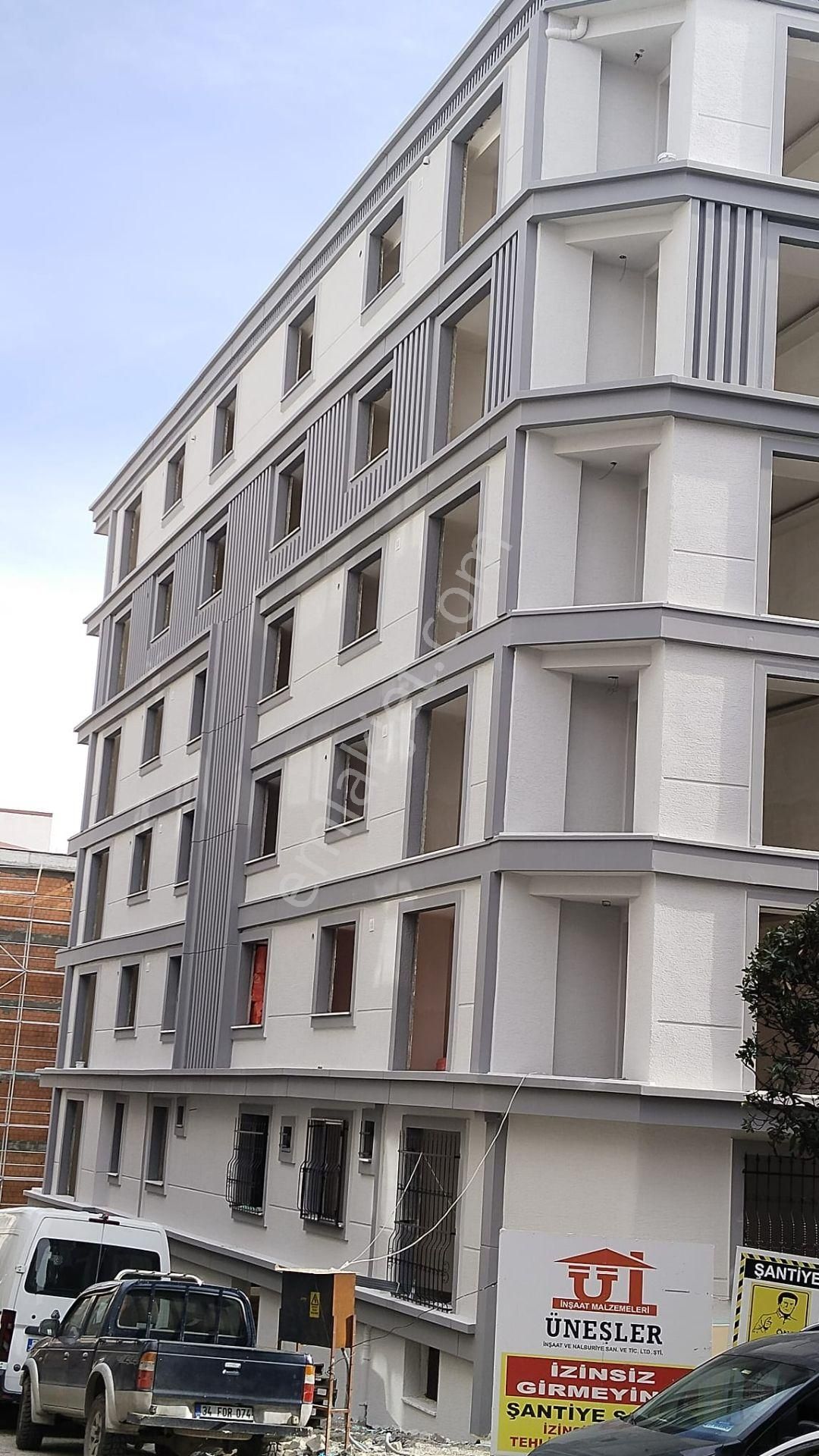 Remax'dan Bahçelievler Yenibosna Zafer Mh Satılık 2+1 Sıfır Bina - Görsel 7