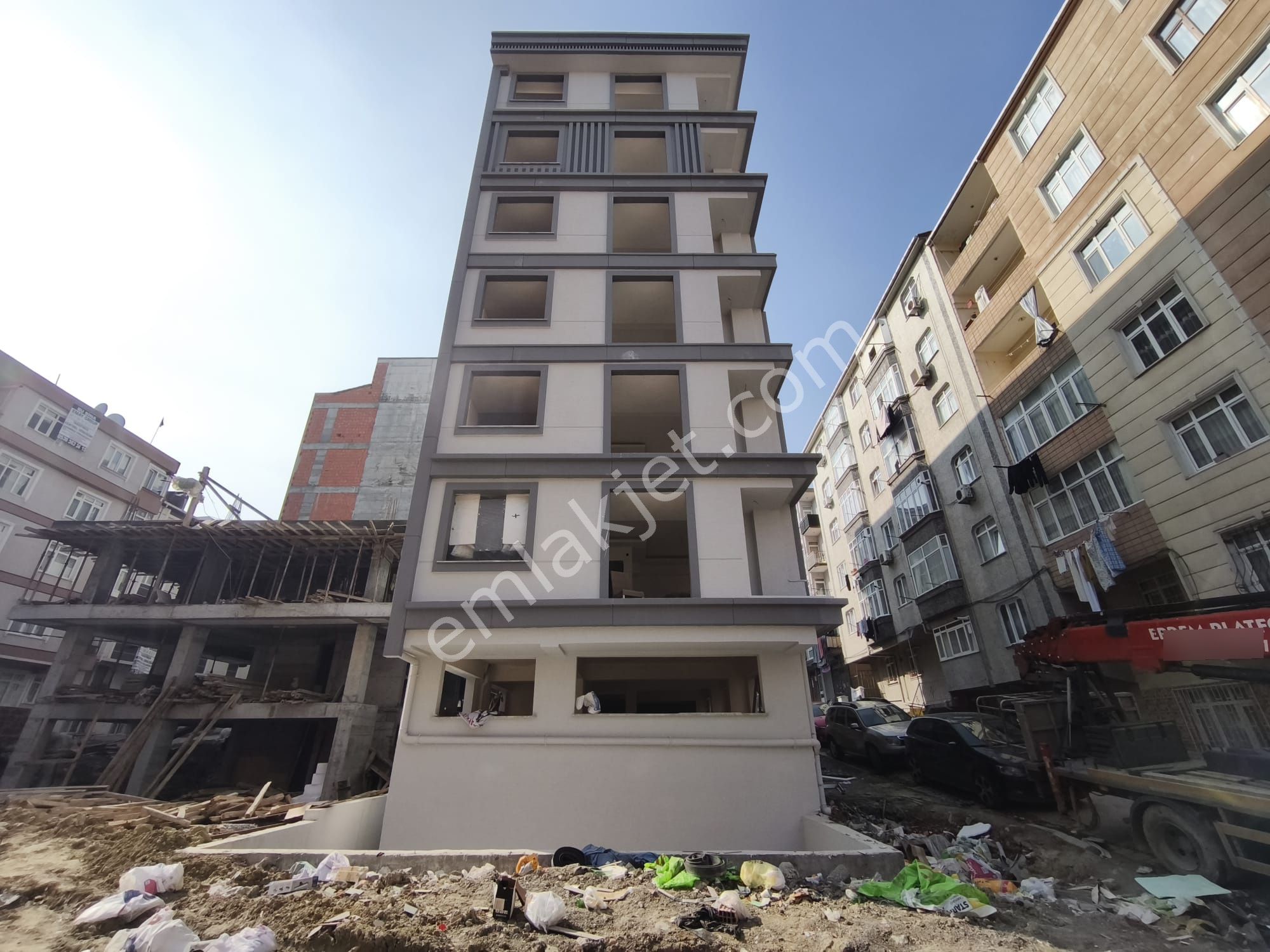 Remax'dan Bahçelievler Yenibosna Zafer Mh Satılık 2+1 Sıfır Bina - Görsel 5