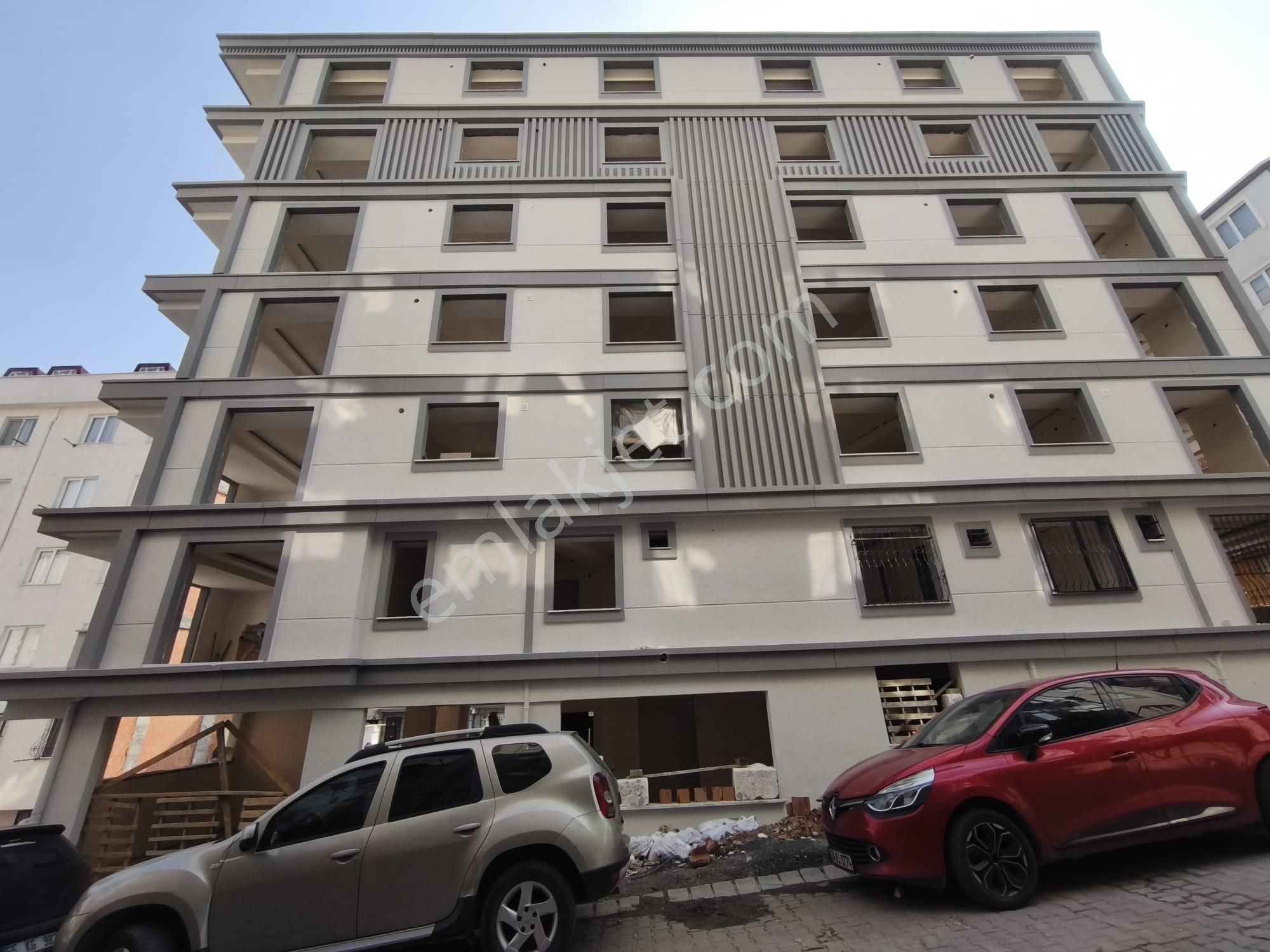 Remax'dan Bahçelievler Yenibosna Zafer Mh Satılık 2+1 Sıfır Bina - Görsel 2