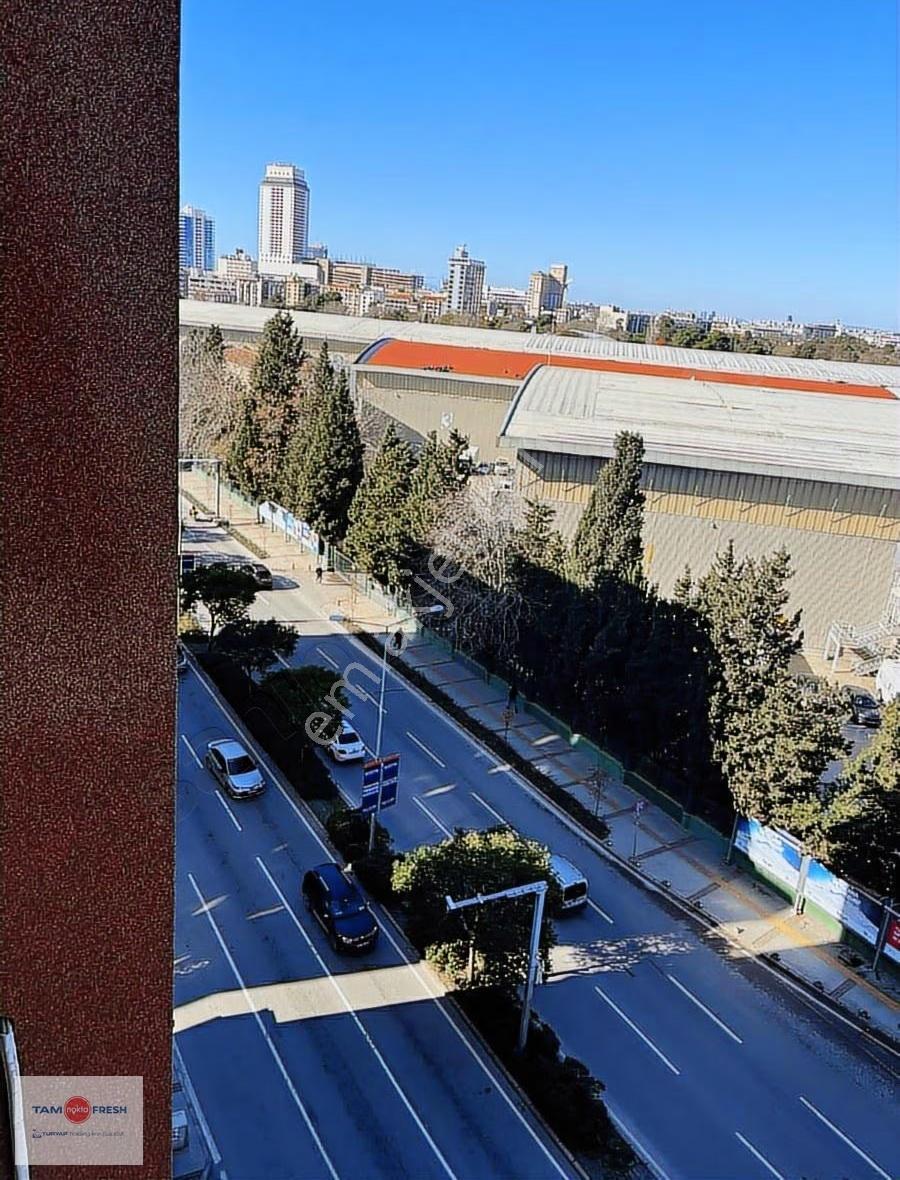 Konak'ta Merkezi Konumda Prestijli Ofis - Görsel 18