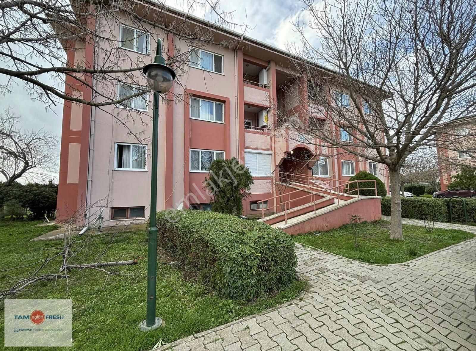 Urla 2.etap Toki Konutlarında Satılık 3+1 Daire - Görsel 30