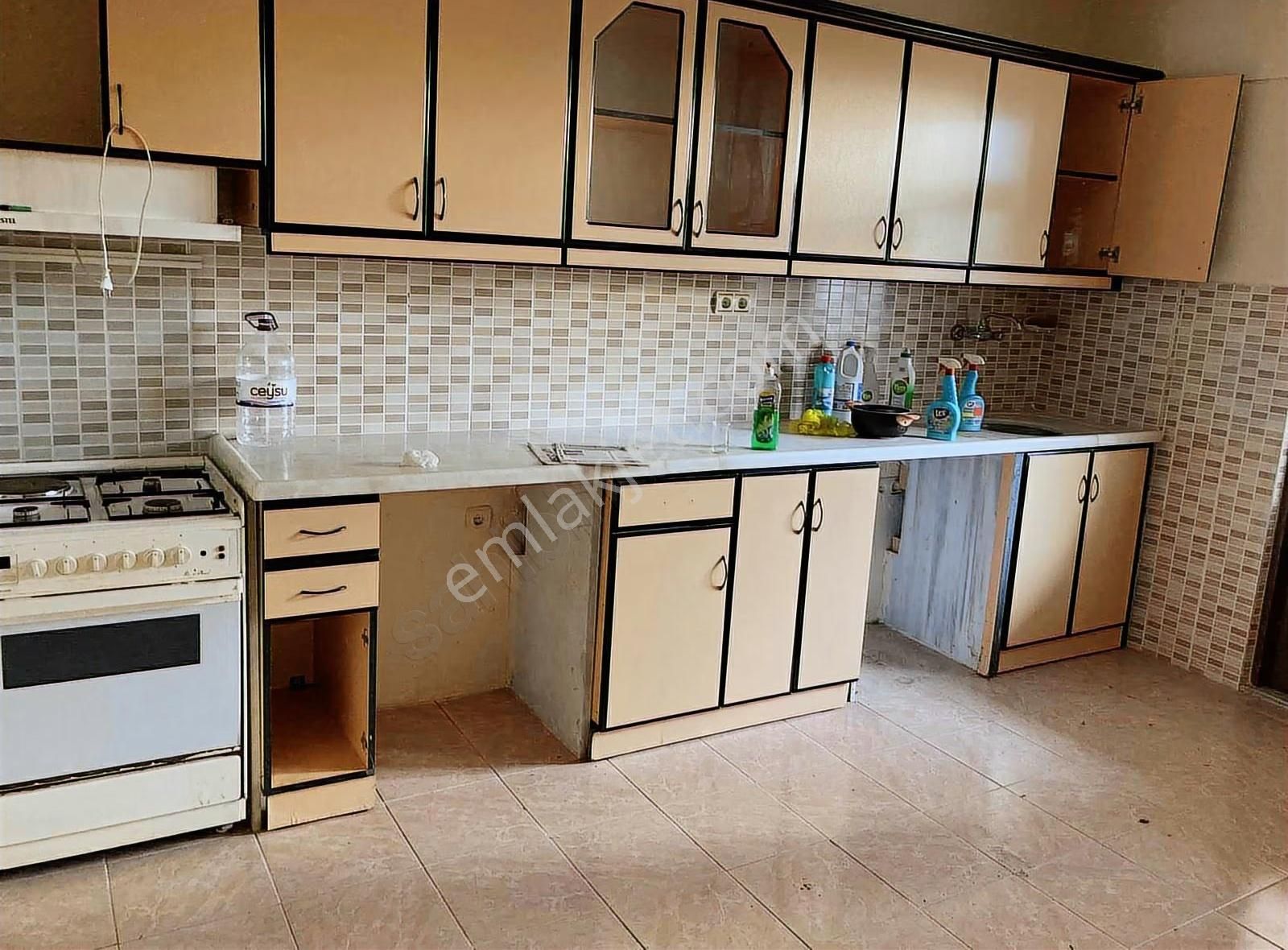 Merkezde Ayrı Mutfak Kiralık 3+1 Daire - Görsel 7