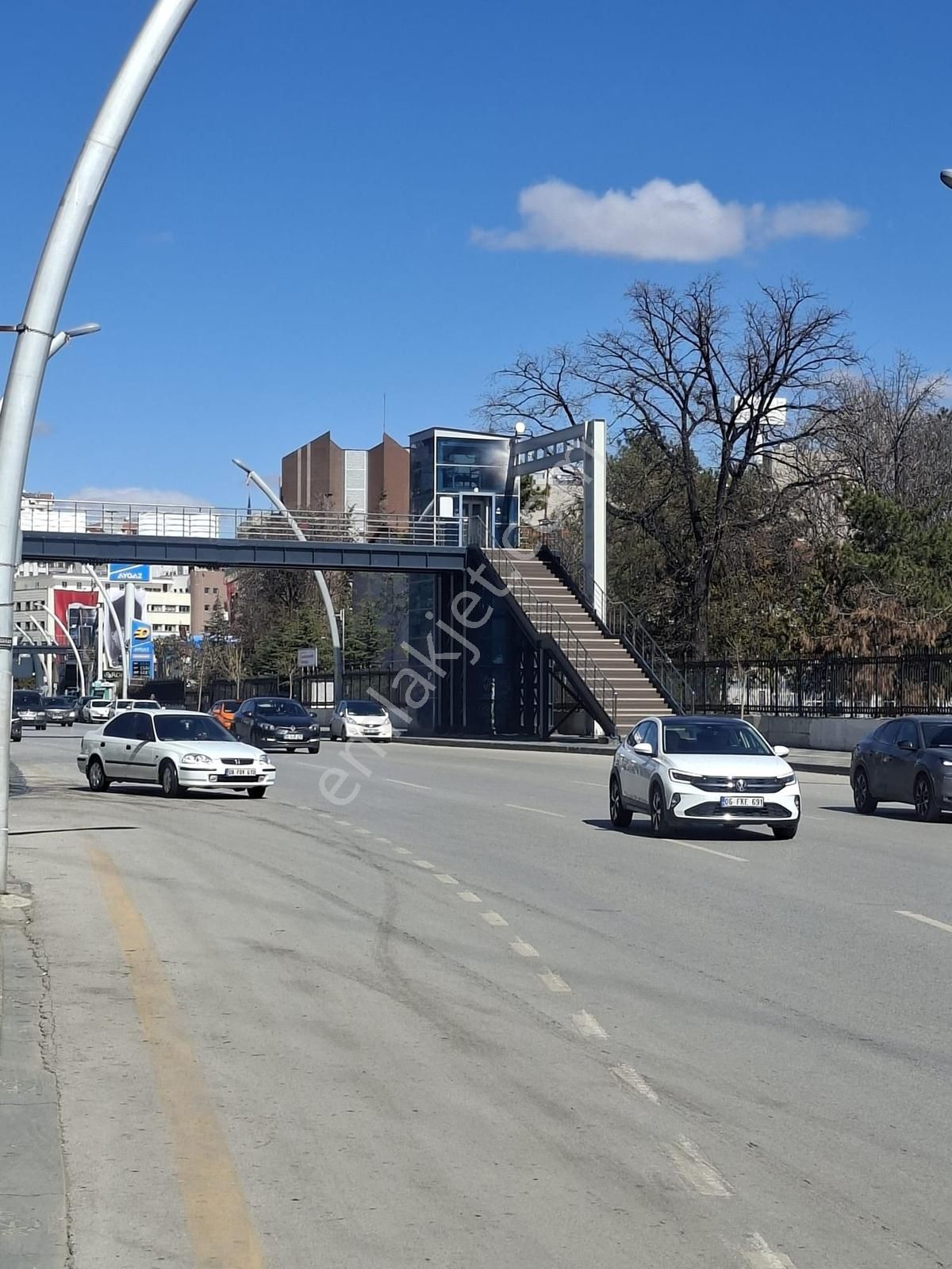 Keçiören Belediye Yakını Orta Kat Ön Cephe 3+1 Kiralık - Görsel 15