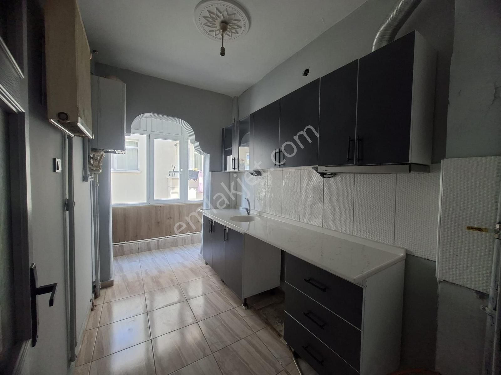 Keçiören Belediye Yakını Orta Kat Ön Cephe 3+1 Kiralık - Görsel 27