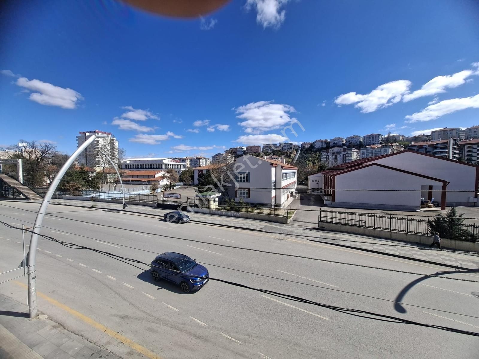 Keçiören Belediye Yakını Orta Kat Ön Cephe 3+1 Kiralık