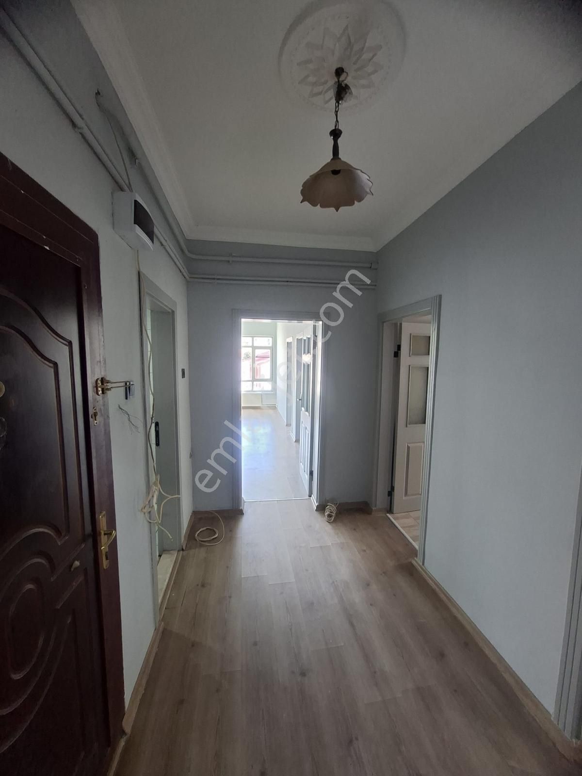 Keçiören Belediye Yakını Orta Kat Ön Cephe 3+1 Kiralık - Görsel 19